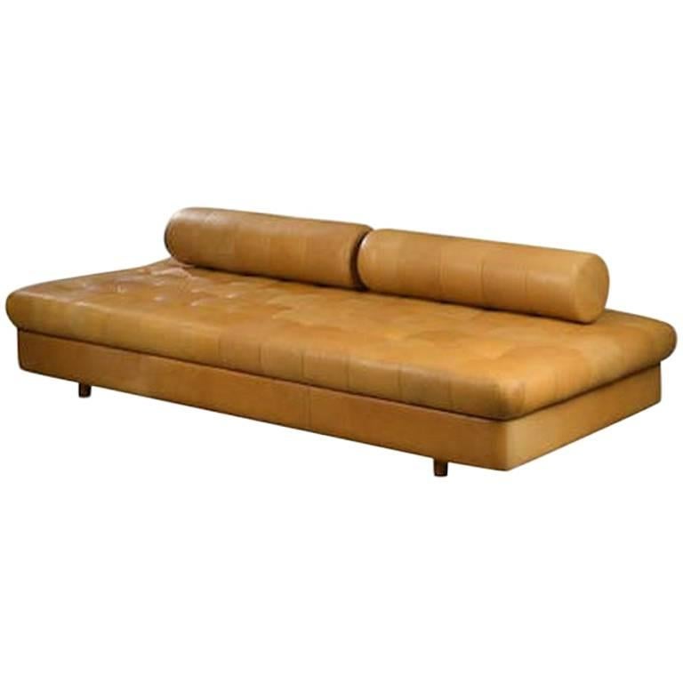 Leather Daybed For Sale at 1stDibs