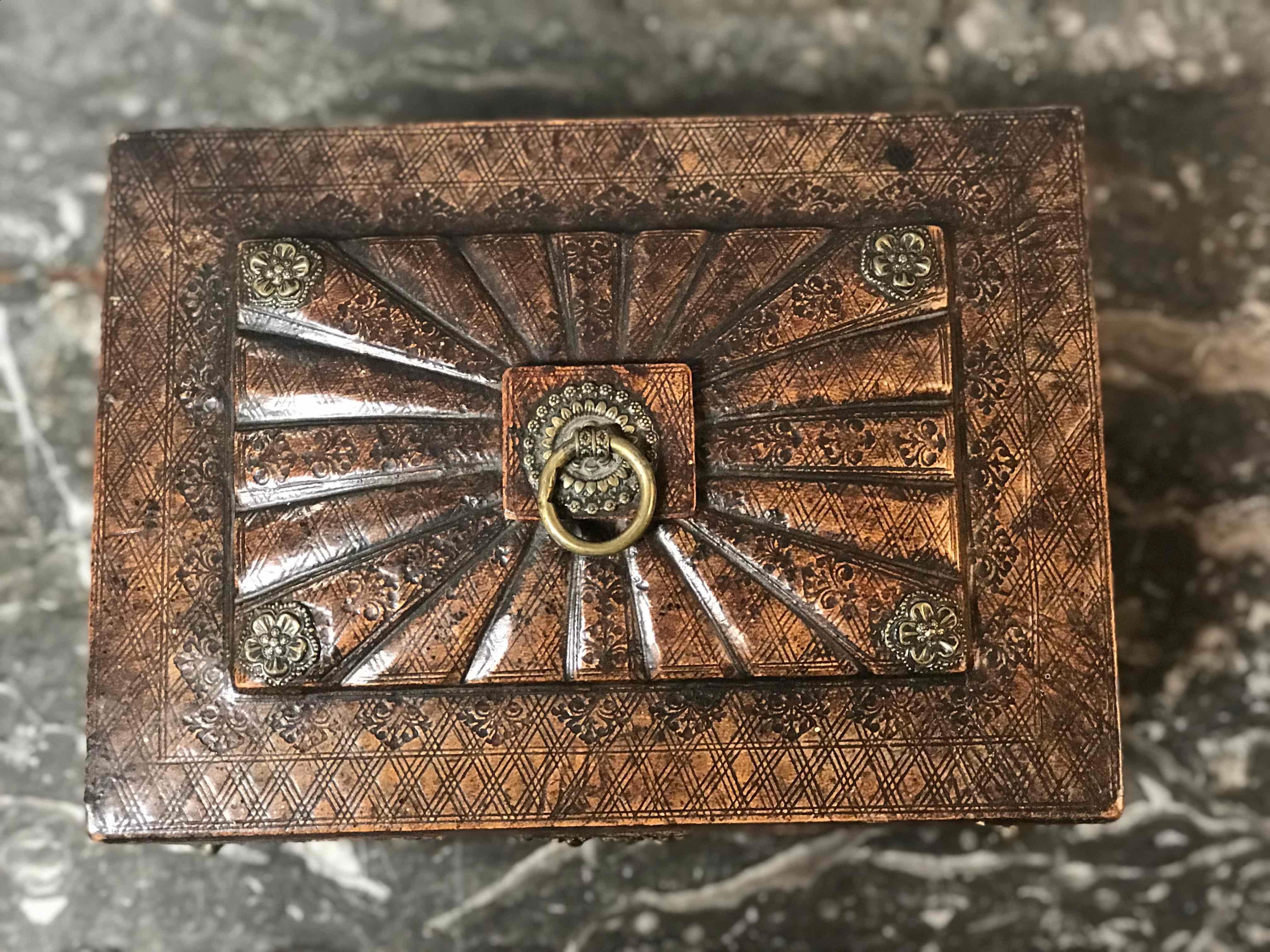 Georgian Leather Decorative Box from 1820s England 