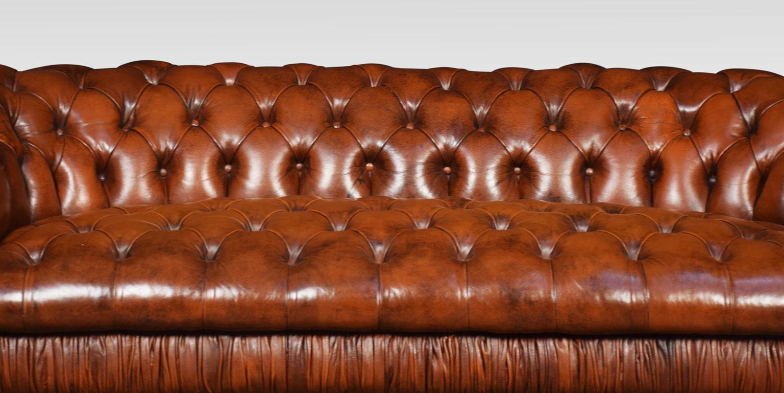 Leather Deep Buttoned Chesterfield In Good Condition In Cheshire, GB