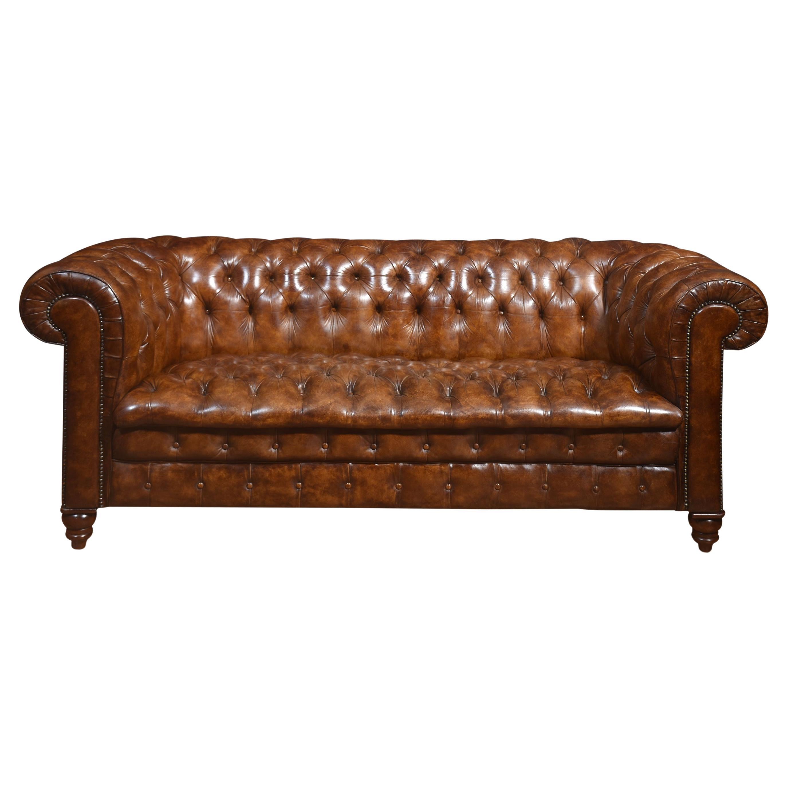 Leather deep buttoned chesterfield For Sale