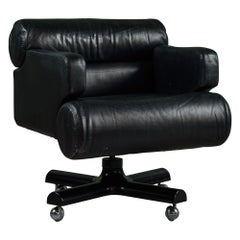 Chaise de bureau en cuir de William Lancing Plumb pour Marble Imperial Furniture