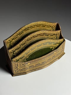 Leather desk organiser