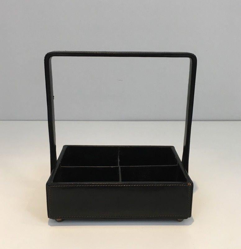 Schreibtischset aus Leder von Jacques Adnet. (Moderne der Mitte des Jahrhunderts) im Angebot