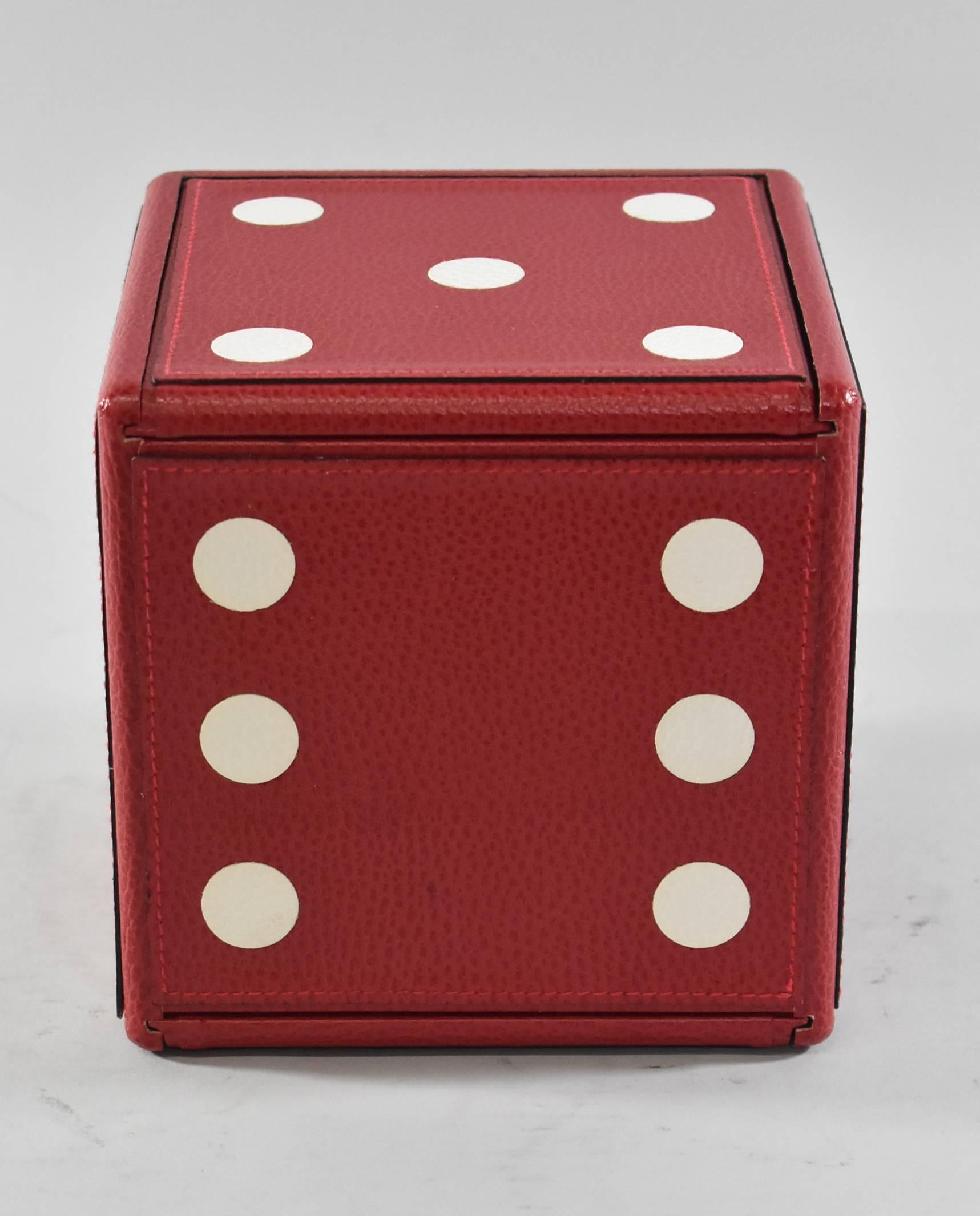 italien Boîte à jeux multiples en cuir style dés:: fabriquée en Italie:: Bergdorf Goodman