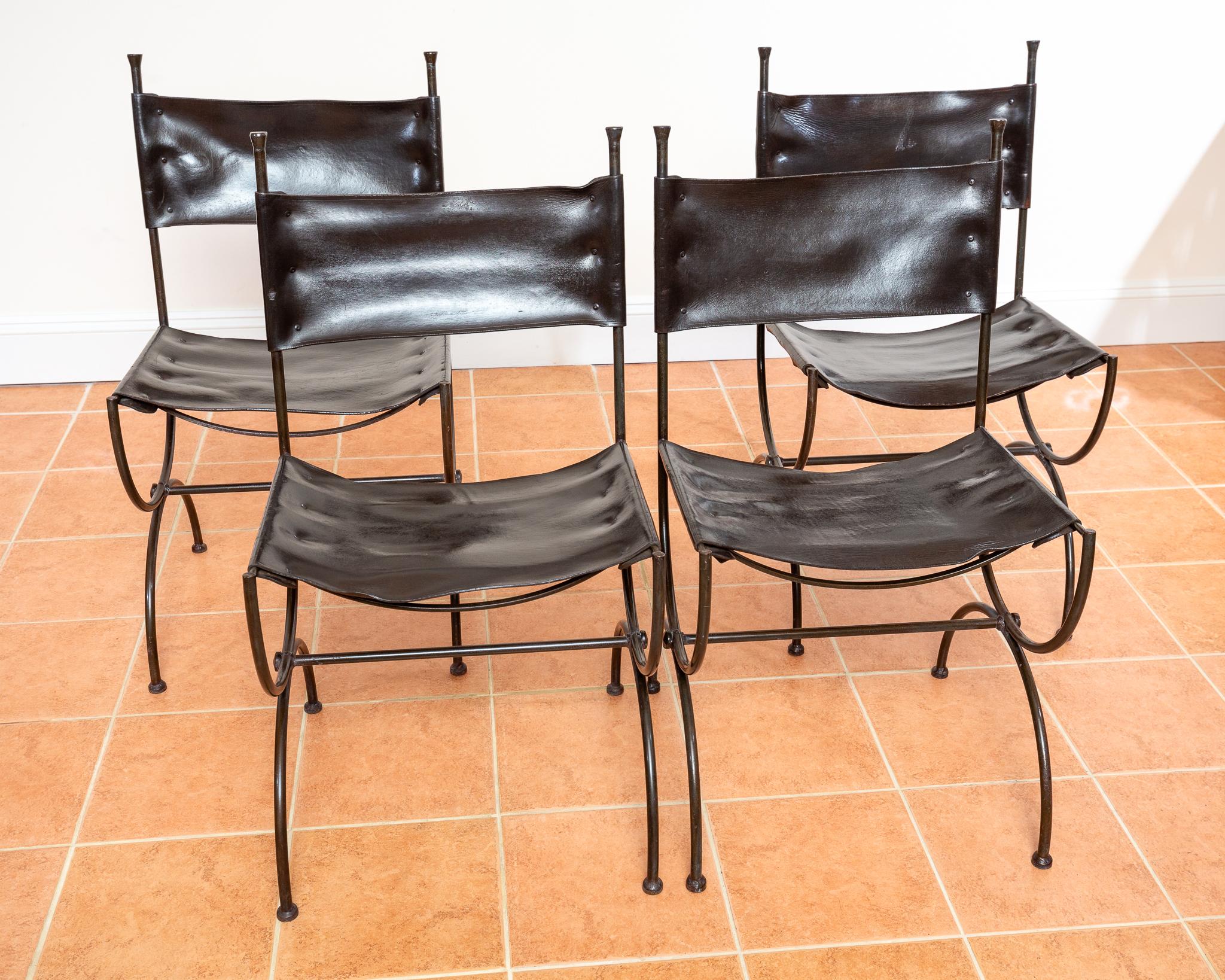 Chaises de salle à manger en cuir Fer forgé Set of 4 Vintage Spanish Curule Savonarola en vente 5