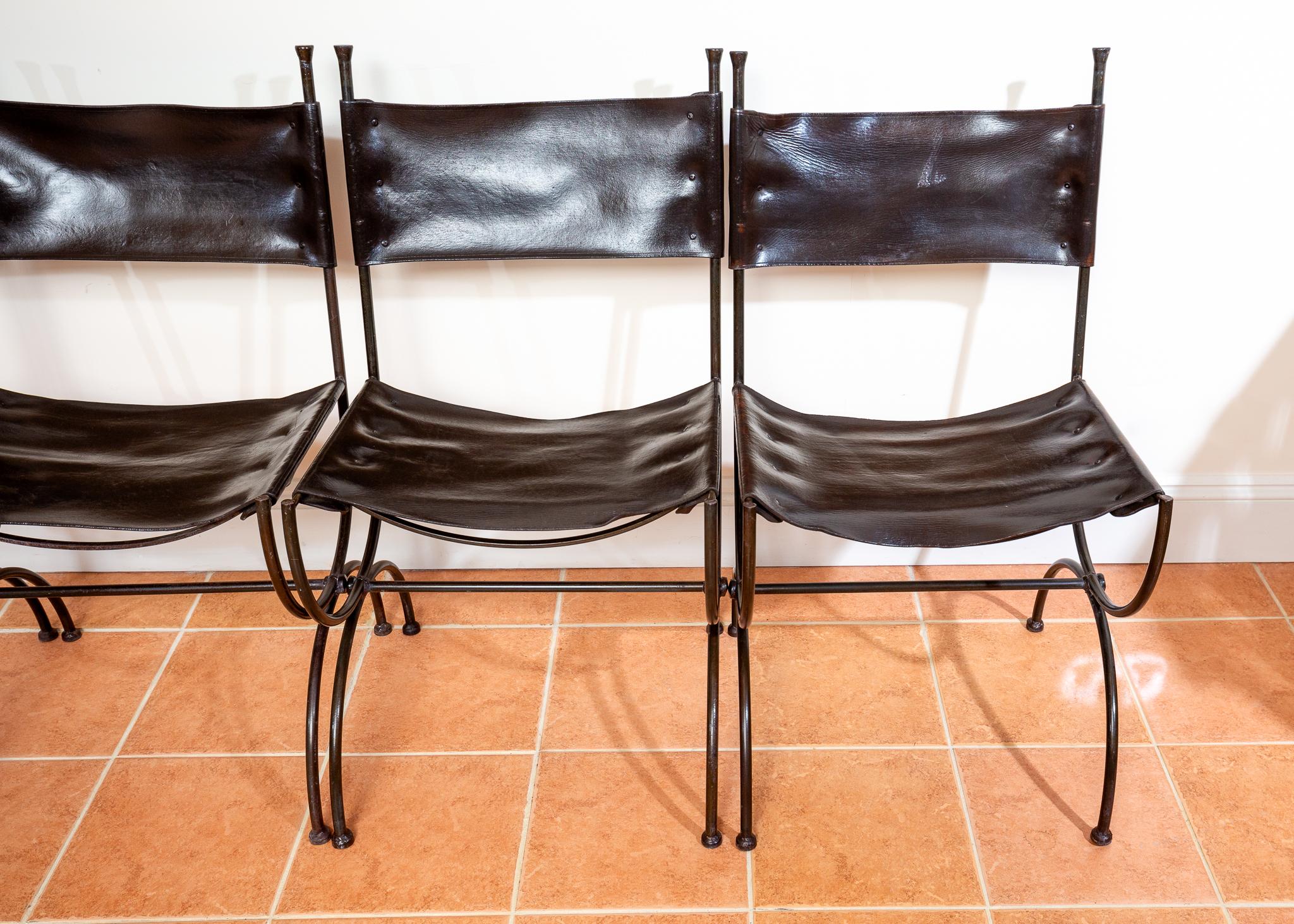 Chaises de salle à manger en cuir Fer forgé Set of 4 Vintage Spanish Curule Savonarola en vente 11