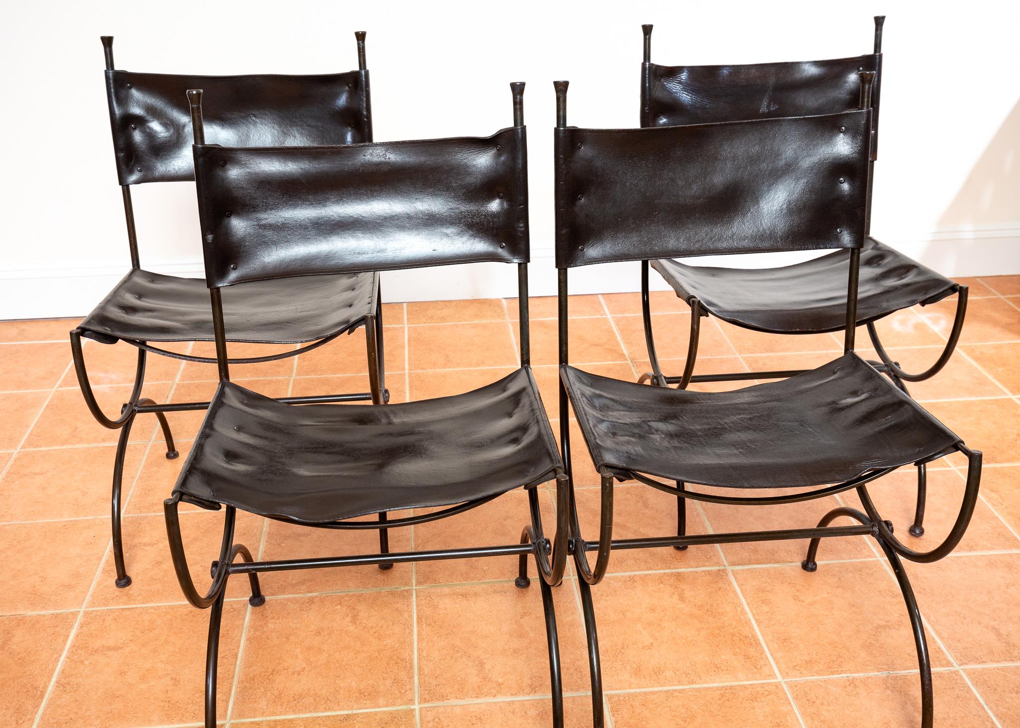 Cuir Chaises de salle à manger en cuir Fer forgé Set of 4 Vintage Spanish Curule Savonarola en vente