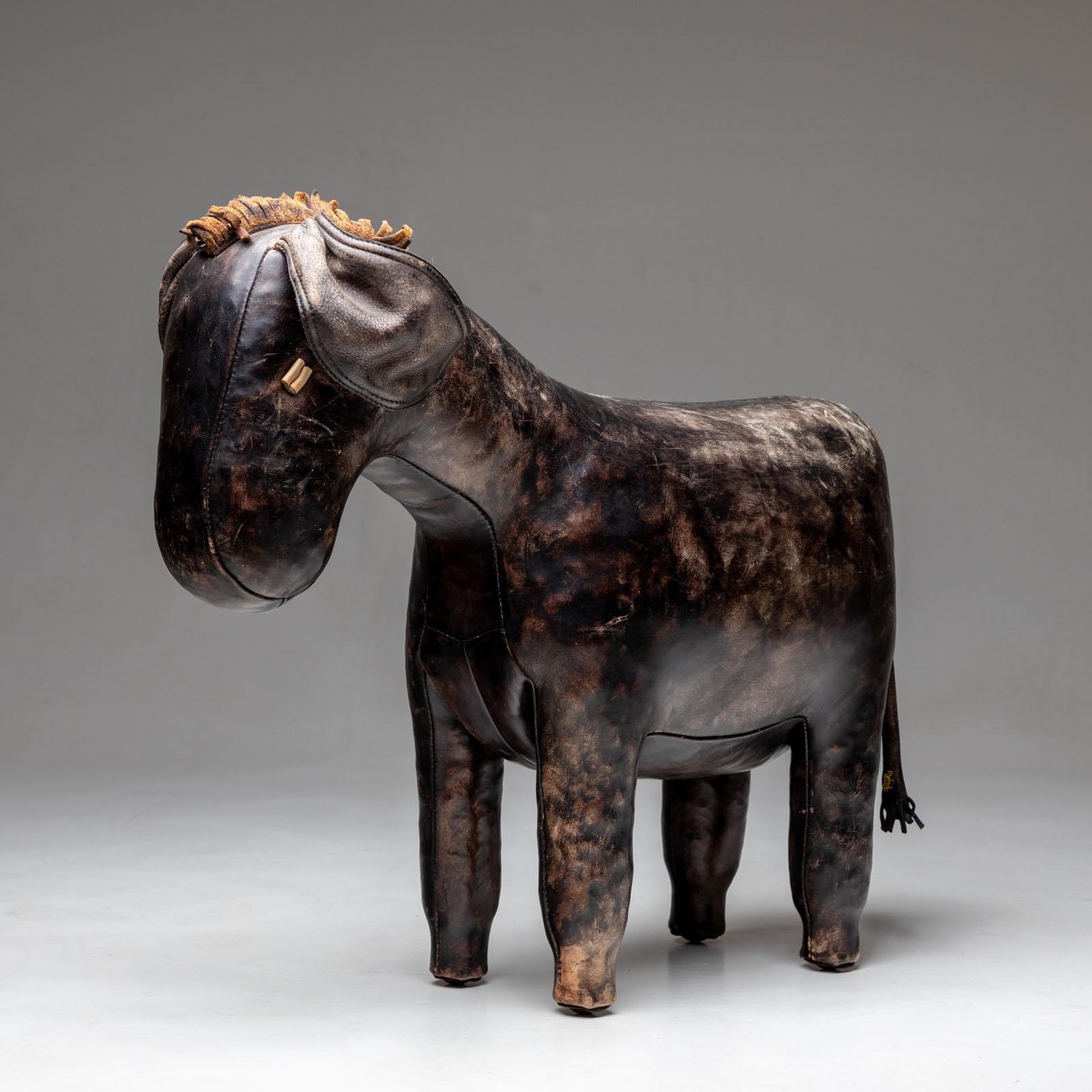 Leder Esel aus Leder von Dimitri Omersa für Valenti, spätes 20. Jahrhundert im Angebot 1
