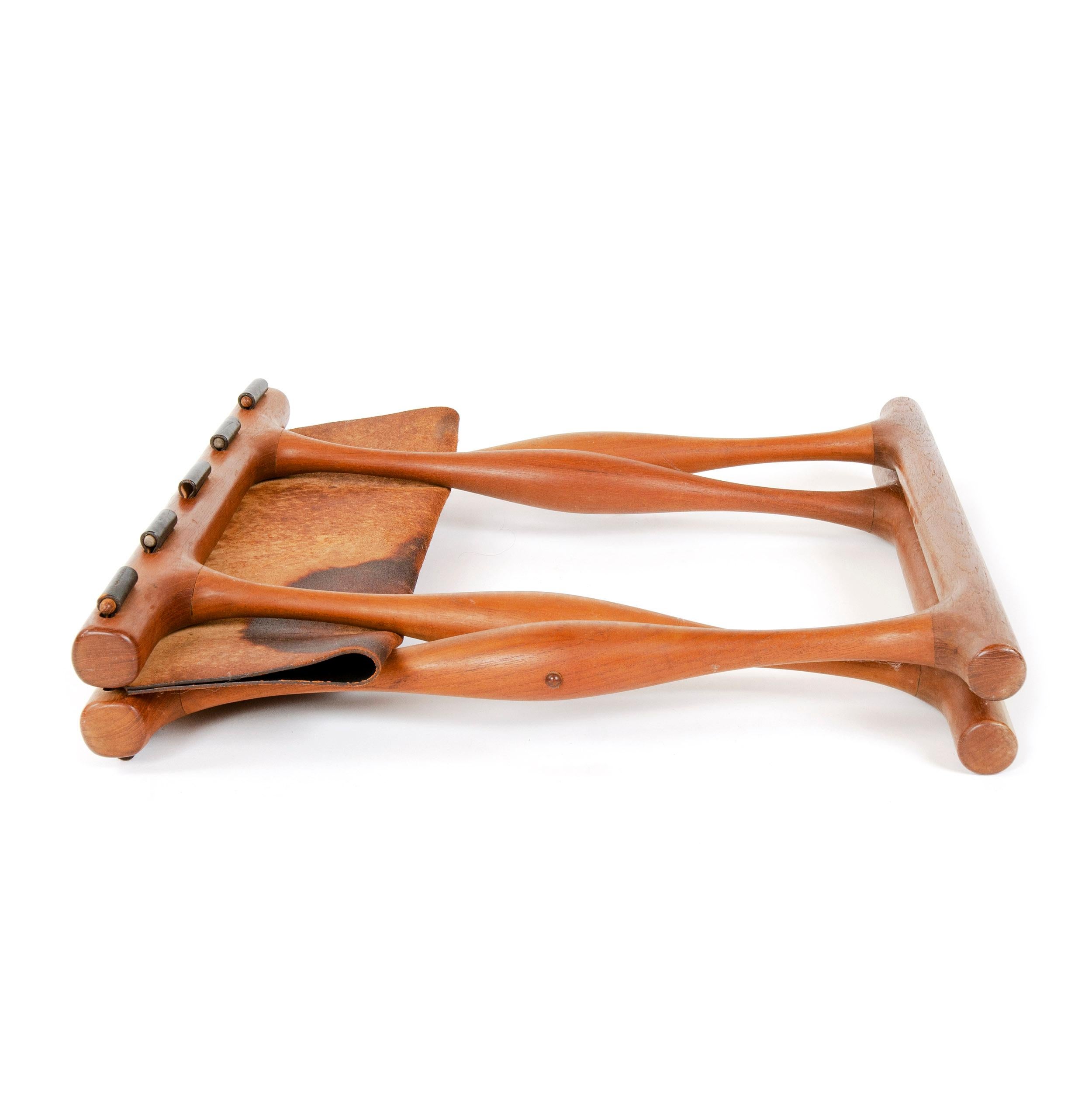 Leather Folding Stool by Poul Hundevad In Good Condition For Sale In Sagaponack, NY