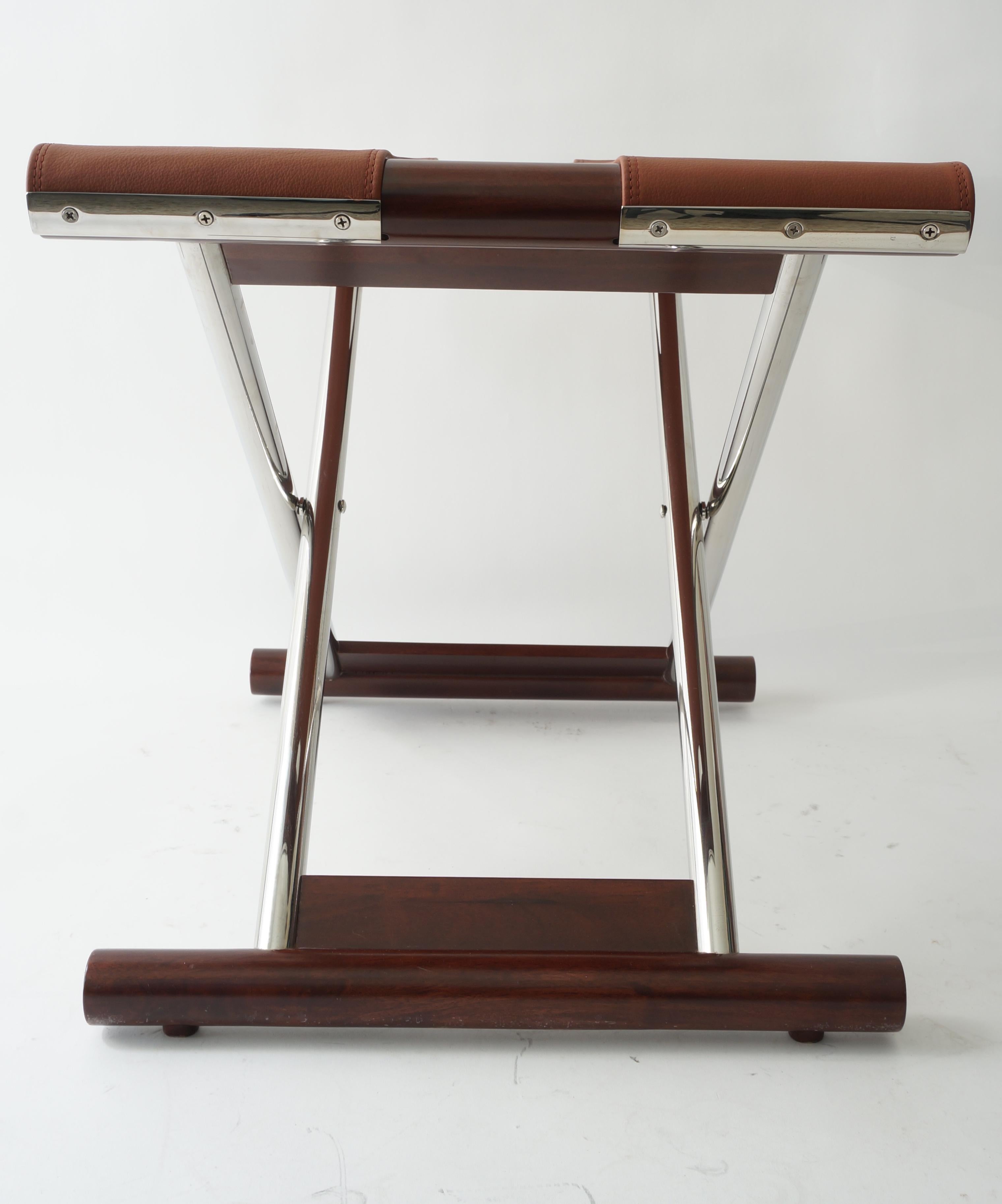 Leather Folding X-Sling Stool In Good Condition In West Palm Beach, FL