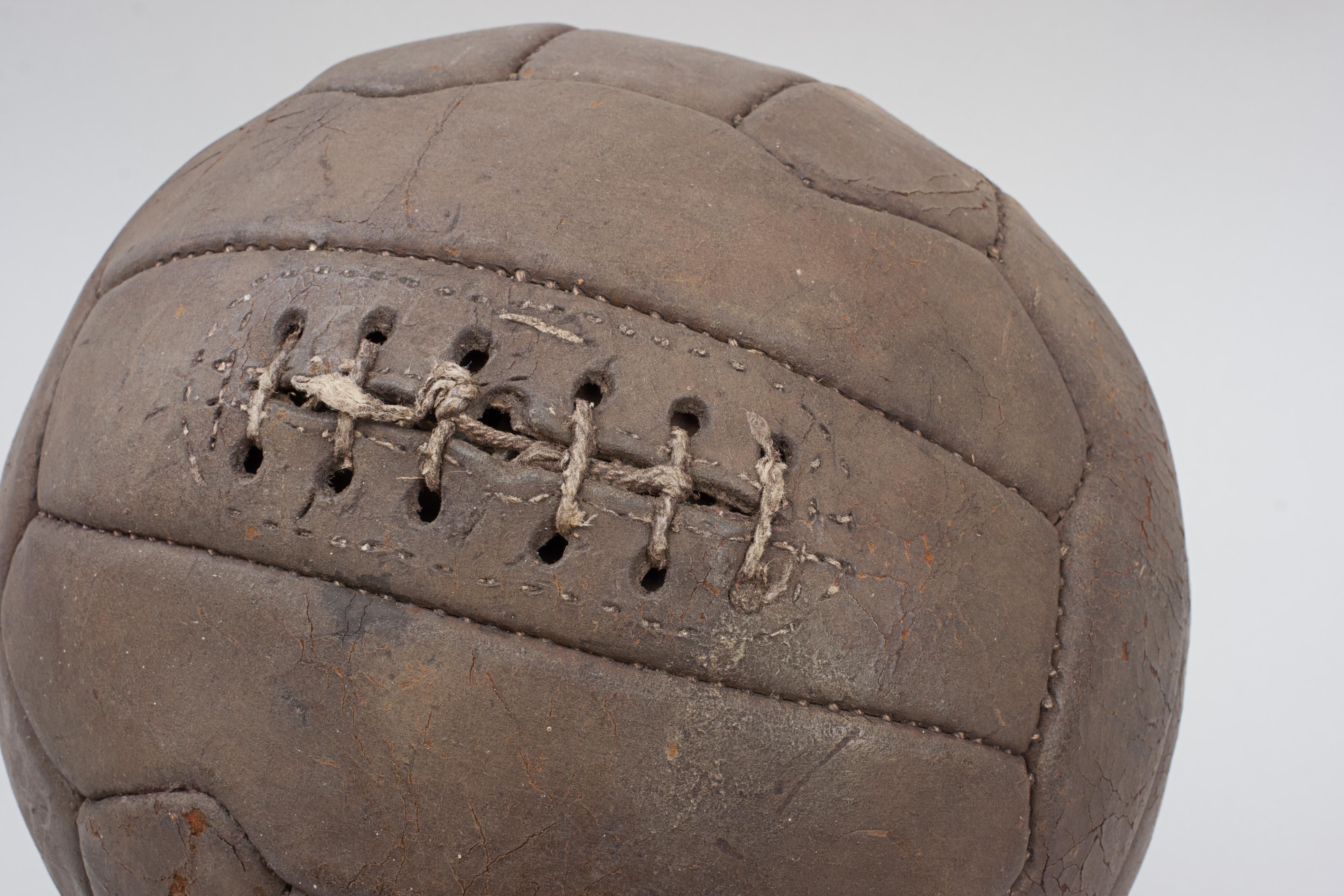 Calcio in pelle in vendita 3