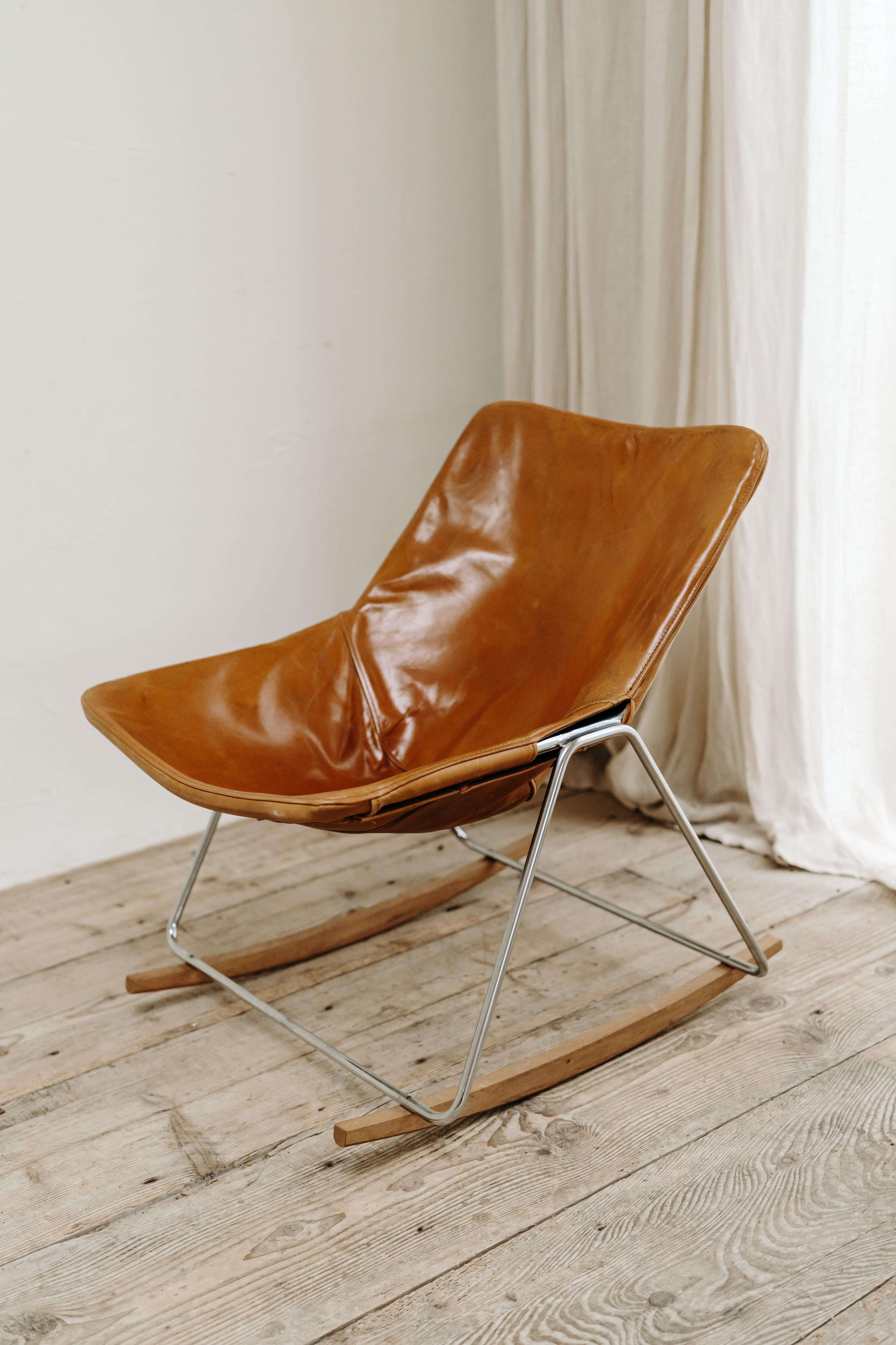 Steel Leather G1 Rocking Chair by Pierre Guariche for Airborne, France