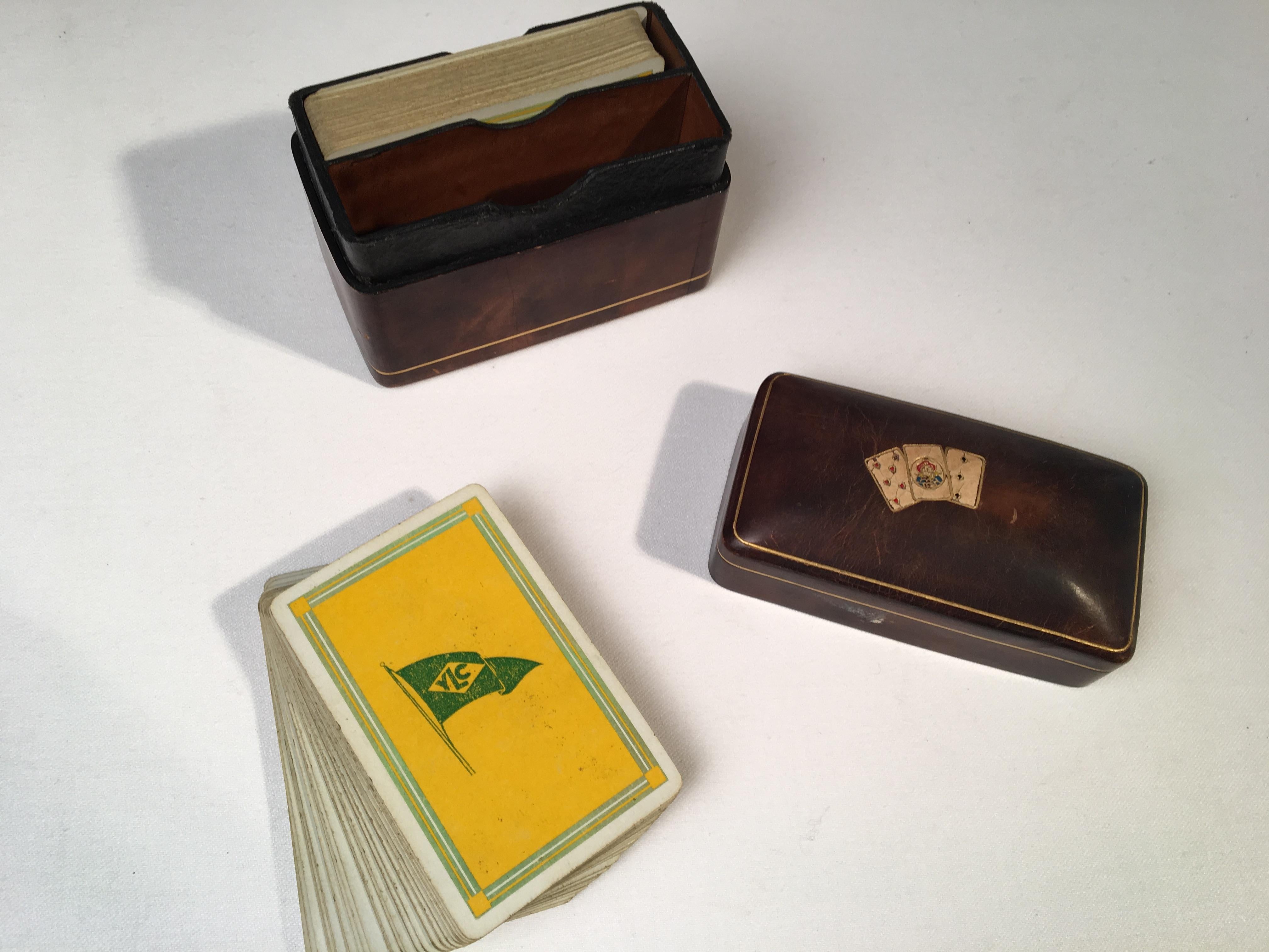 Leather Game Board and Card Box In Fair Condition In Doylestown, PA