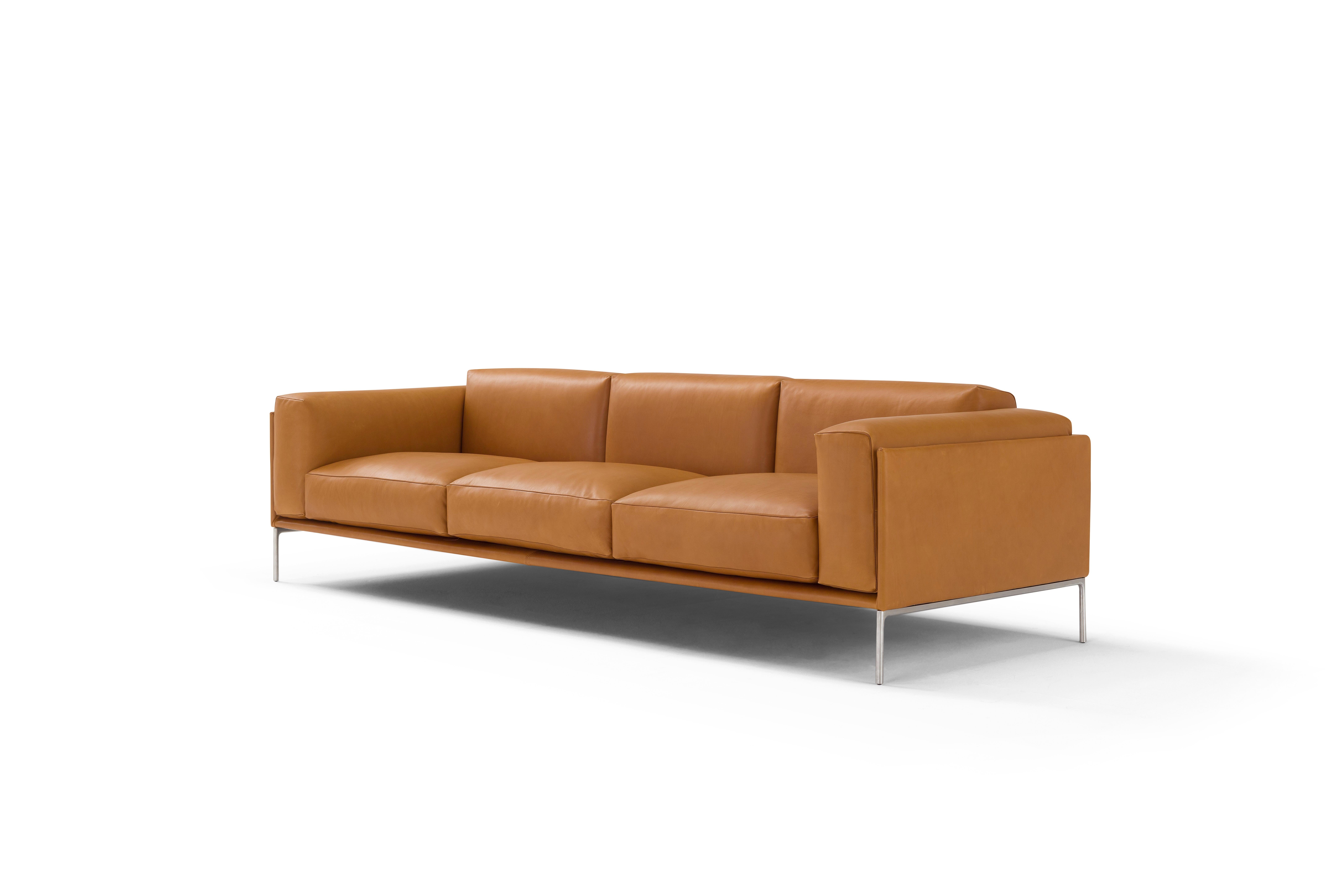 Contemporary Leather Giorgio Sofa by Amura Lab For Sale