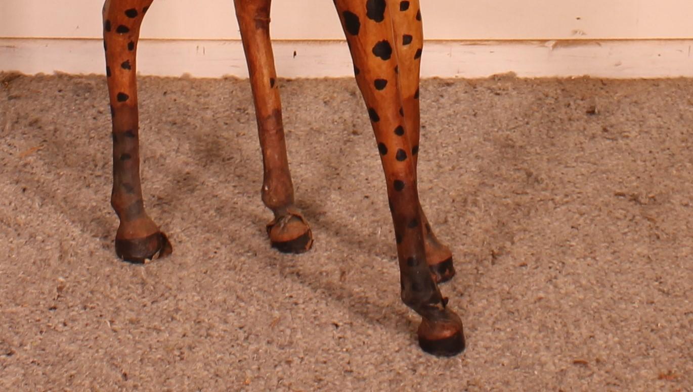 Leather Giraffe 20th Century, England For Sale 3