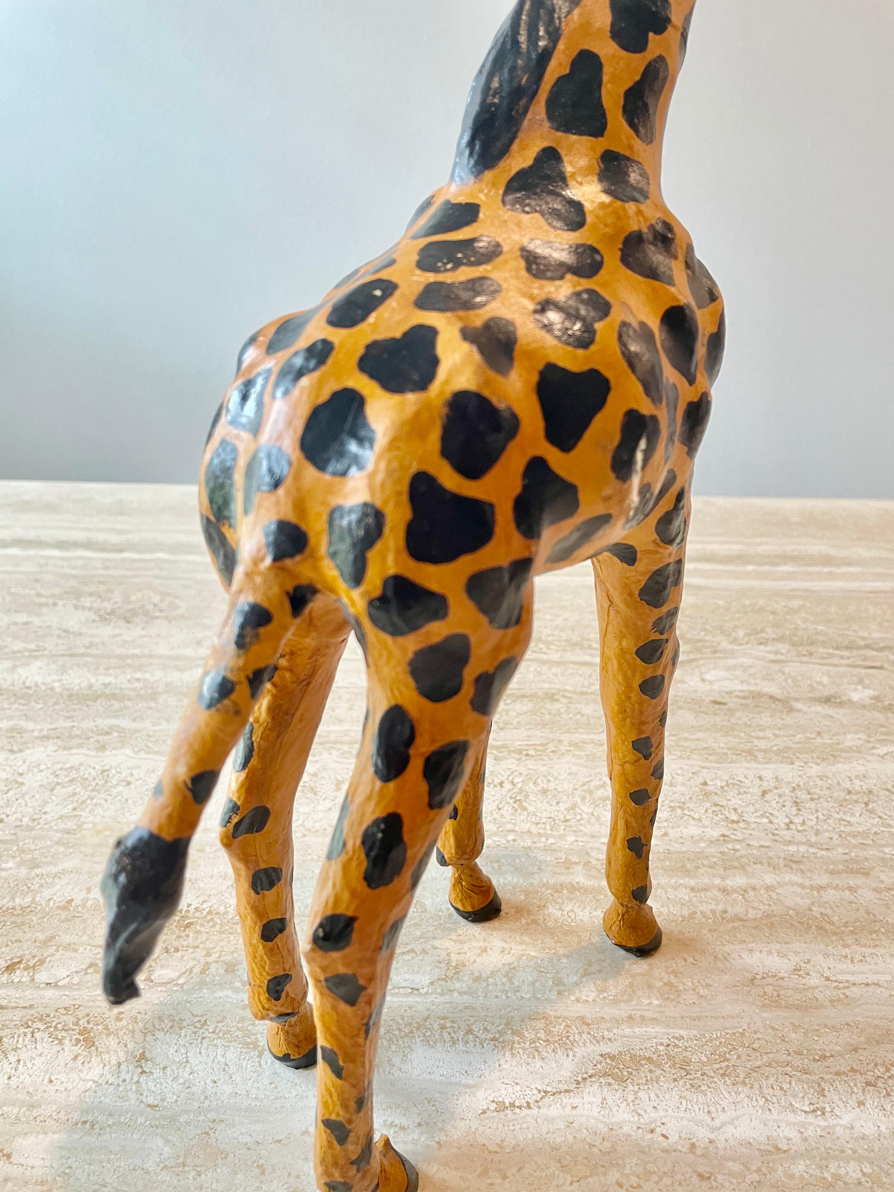 Leather Giraffe Sculpture In Good Condition For Sale In Denton, TX