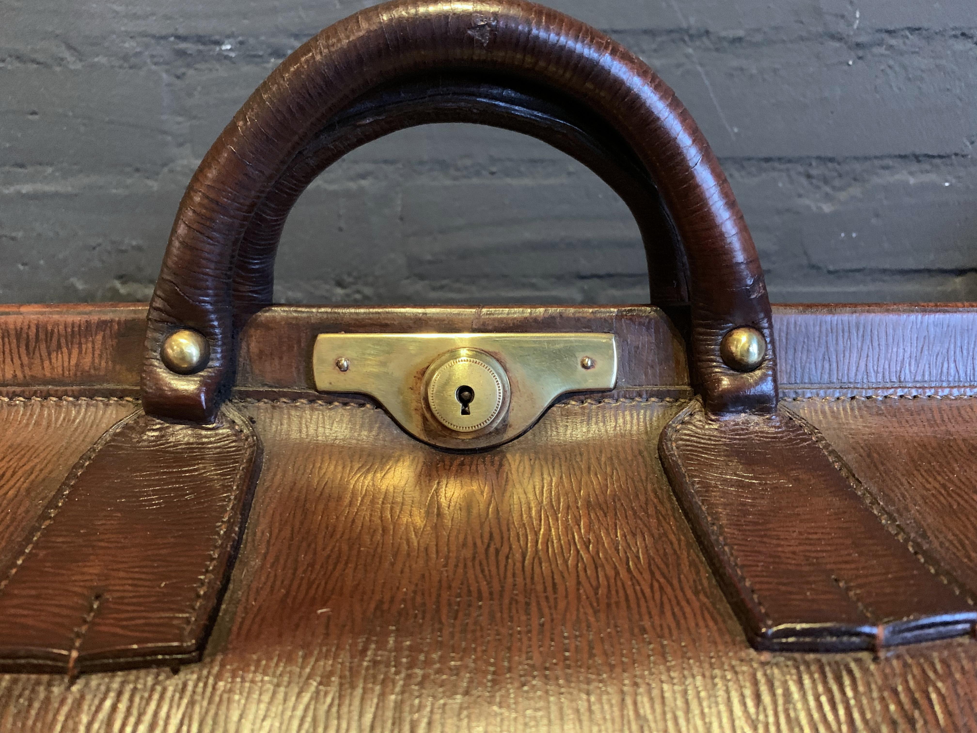 vintage gladstone bag