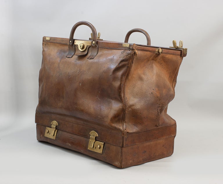 Leather Gladstone Bag - 6 For Sale on 1stDibs