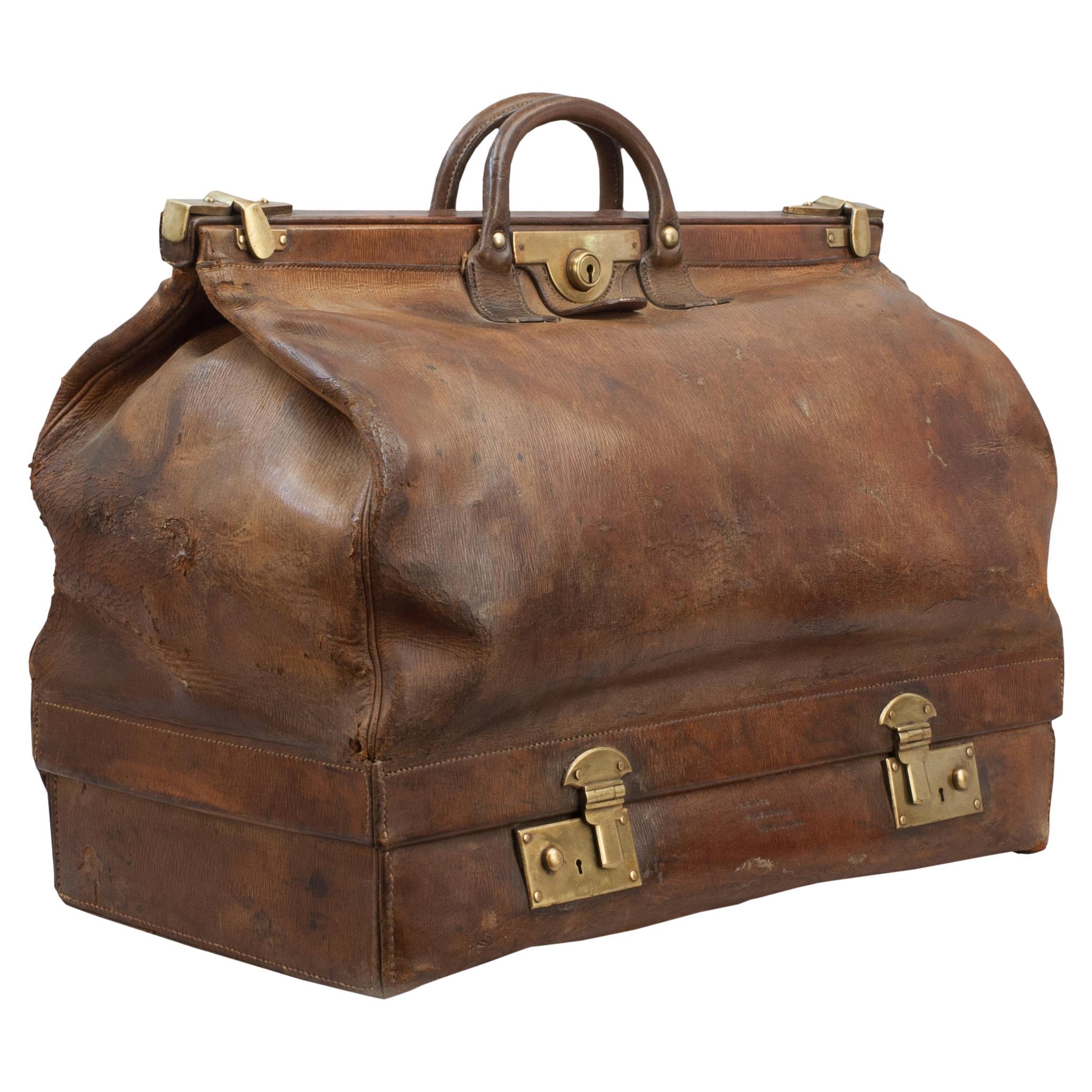 Leather Gladstone Bag, 1920s at 1stDibs  1920s briefcase, goyard trunk, gladstone  suitcase