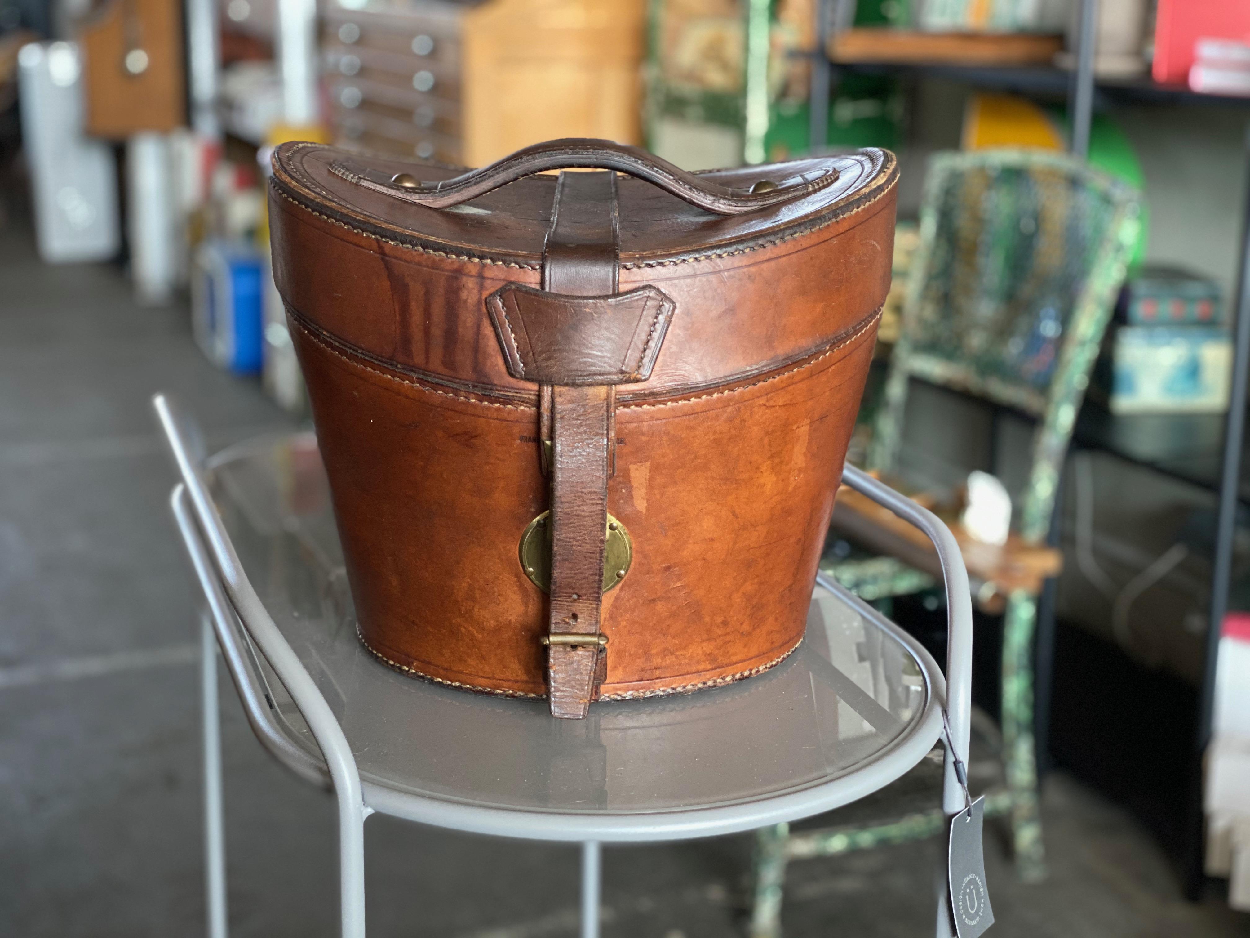 Belle Époque Leather Hat Box with Brass Fasteners, circa 1900, Bandbox, Brown
