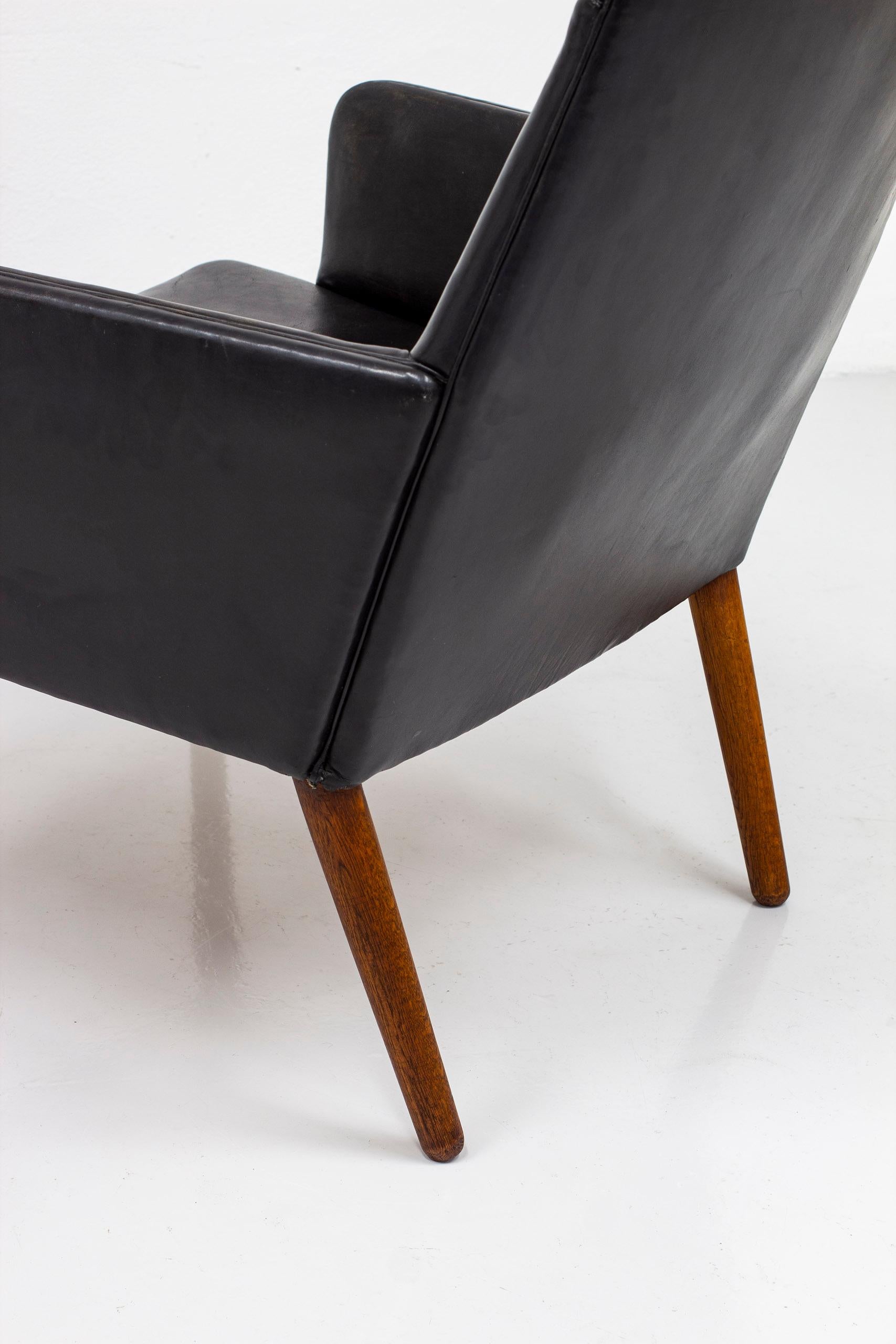 Leather High Back Chair by Ejnar Larsen & Aksel Bender Madsen, Denmark, 1950s 4