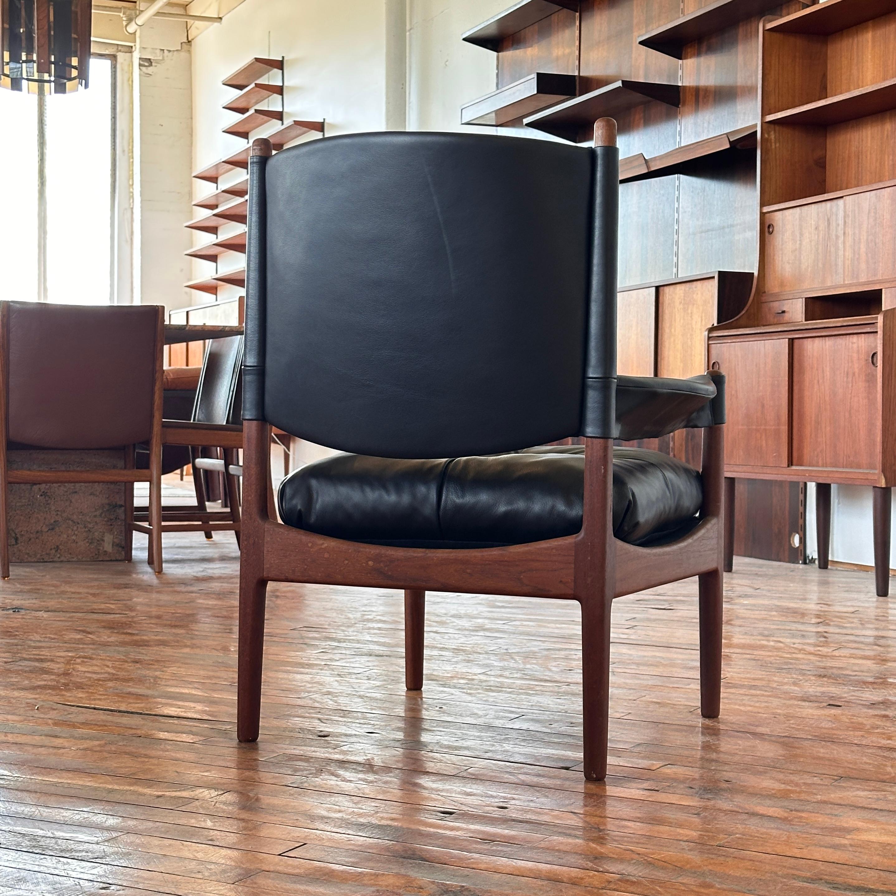 Mid-20th Century Leather Highback ‘Modus’ Arm Chair by Kristian Vedel