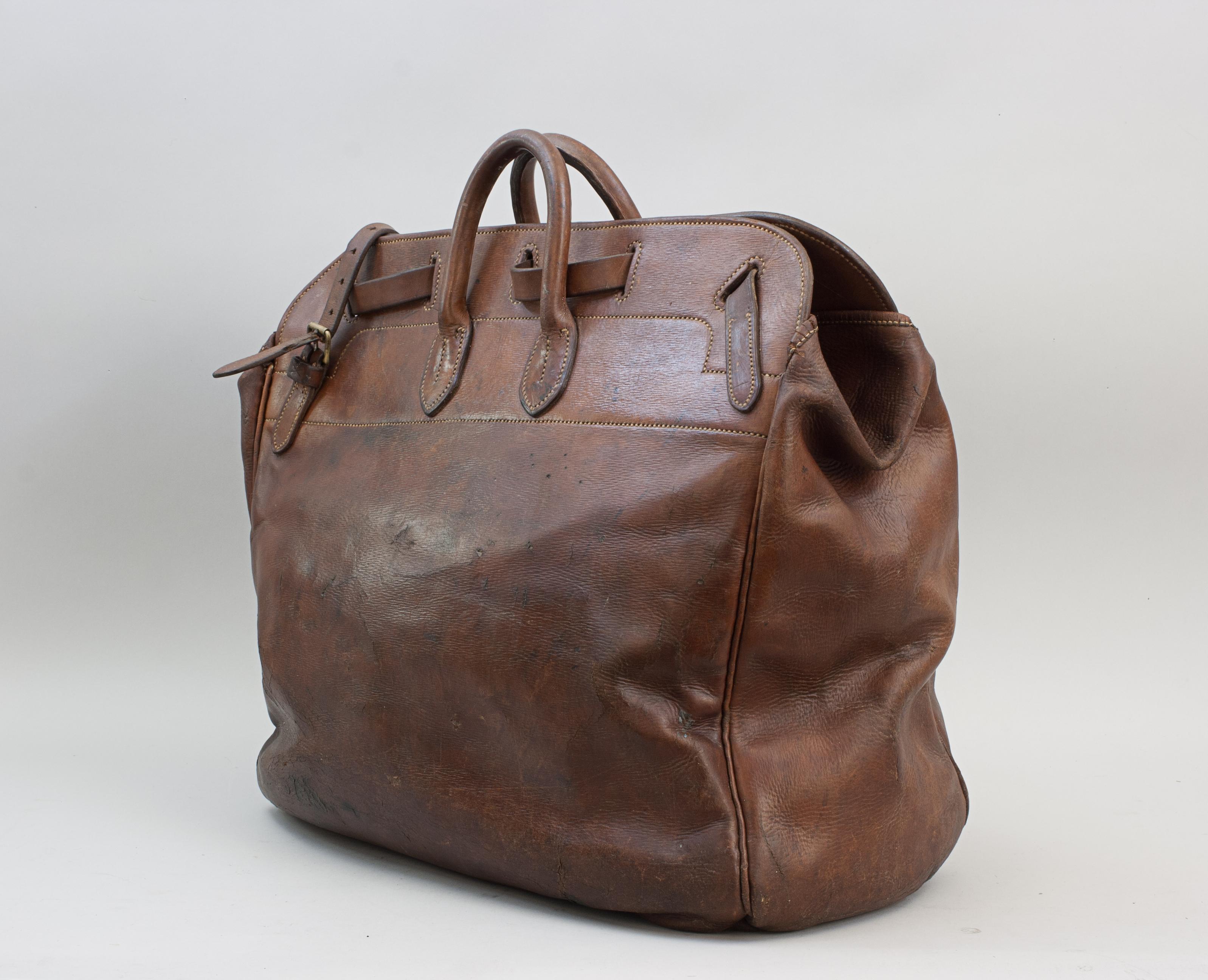 Leder Reisetasche Typ Tasche im Angebot 2