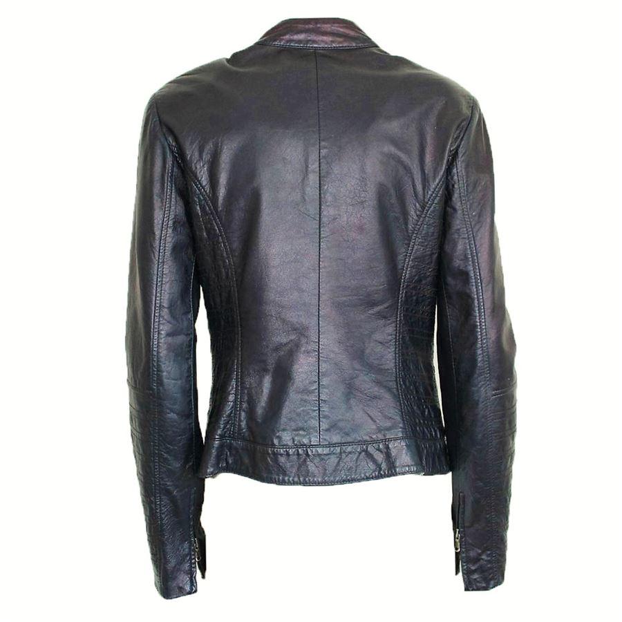Leather Aubergine color Central zip Four pockets Internal fancy textile Original price euro 430
