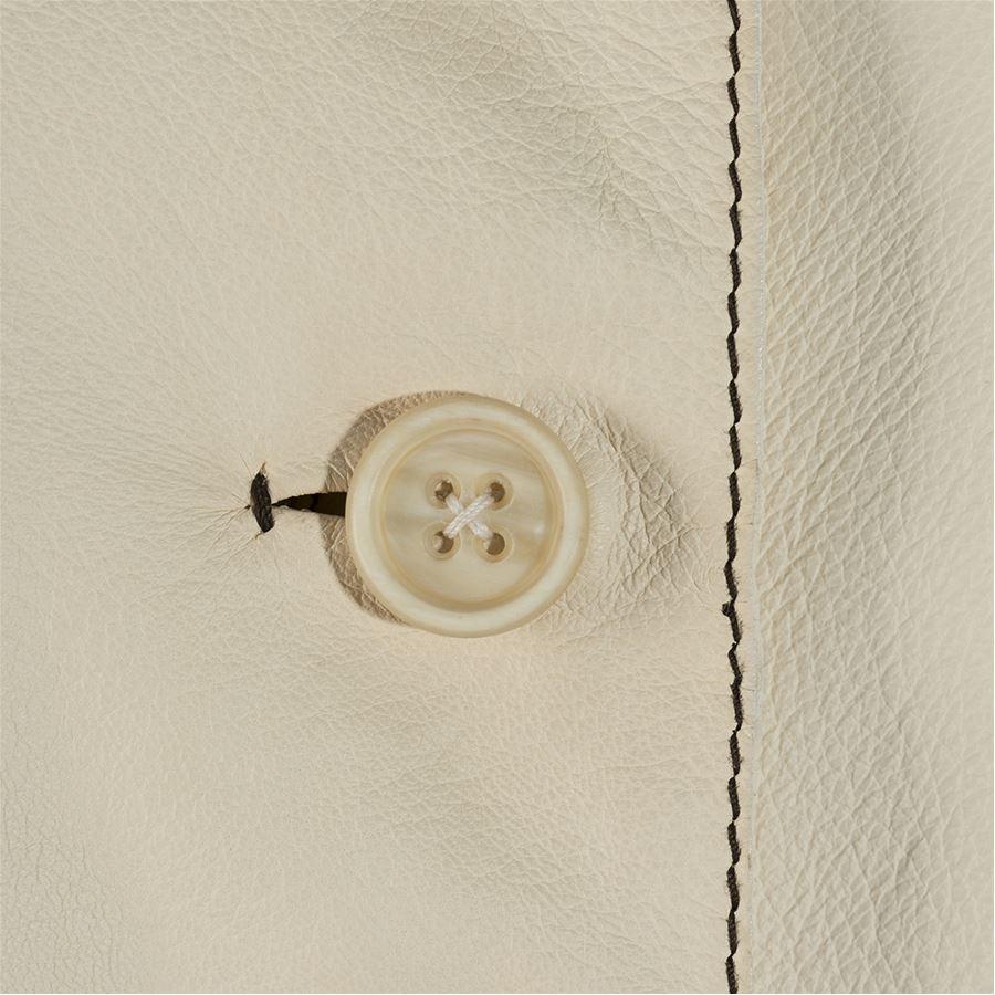 Light cream color Contrast stitiching 4 Buttons French size 38 (italian 42 )
