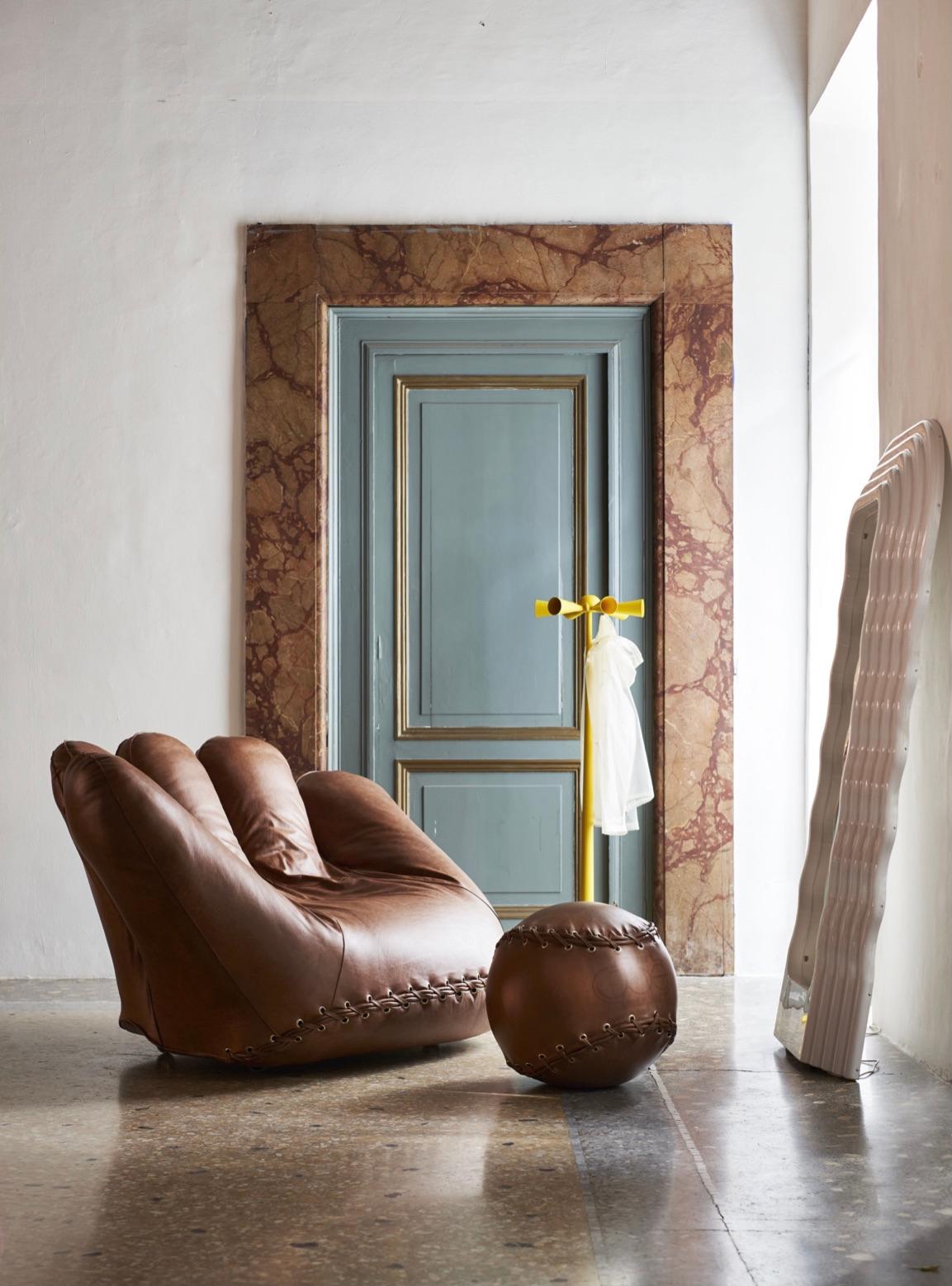 Contemporary Leather 'Joe' Chair Designed by De Pas, D'Urbino, Lomazzi for Poltronova, Italy For Sale