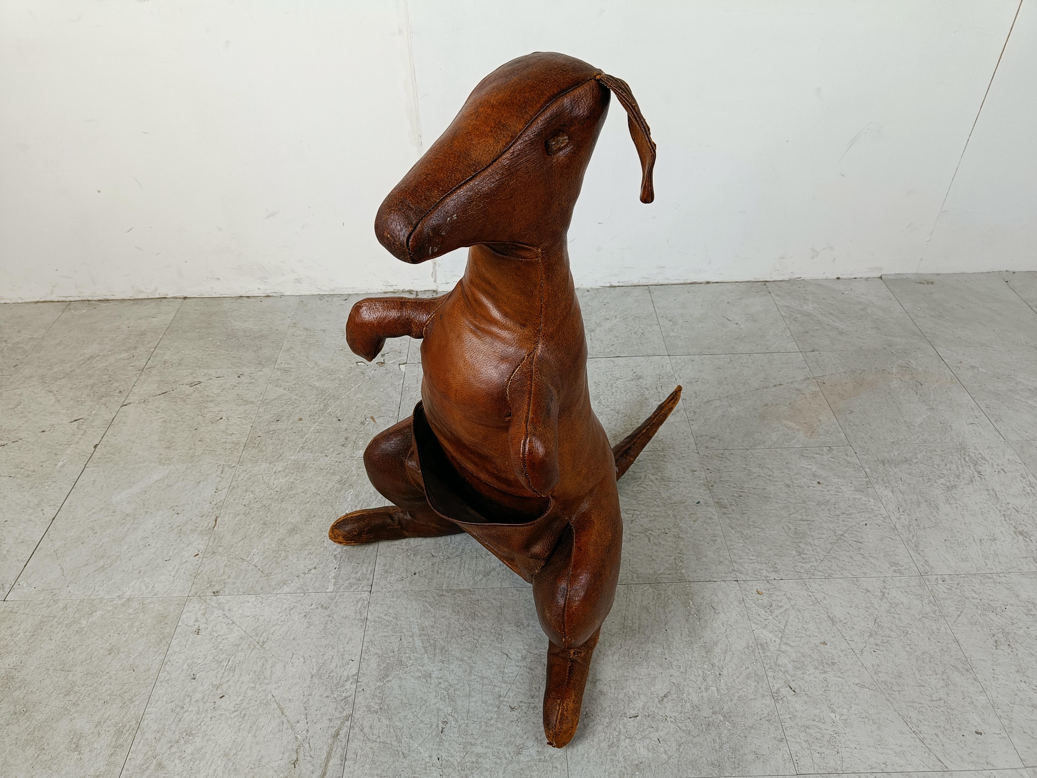 Leather kangaroo Magazine holder by Dimitri Omersa for Abercrombie & Fitch, 1960 1