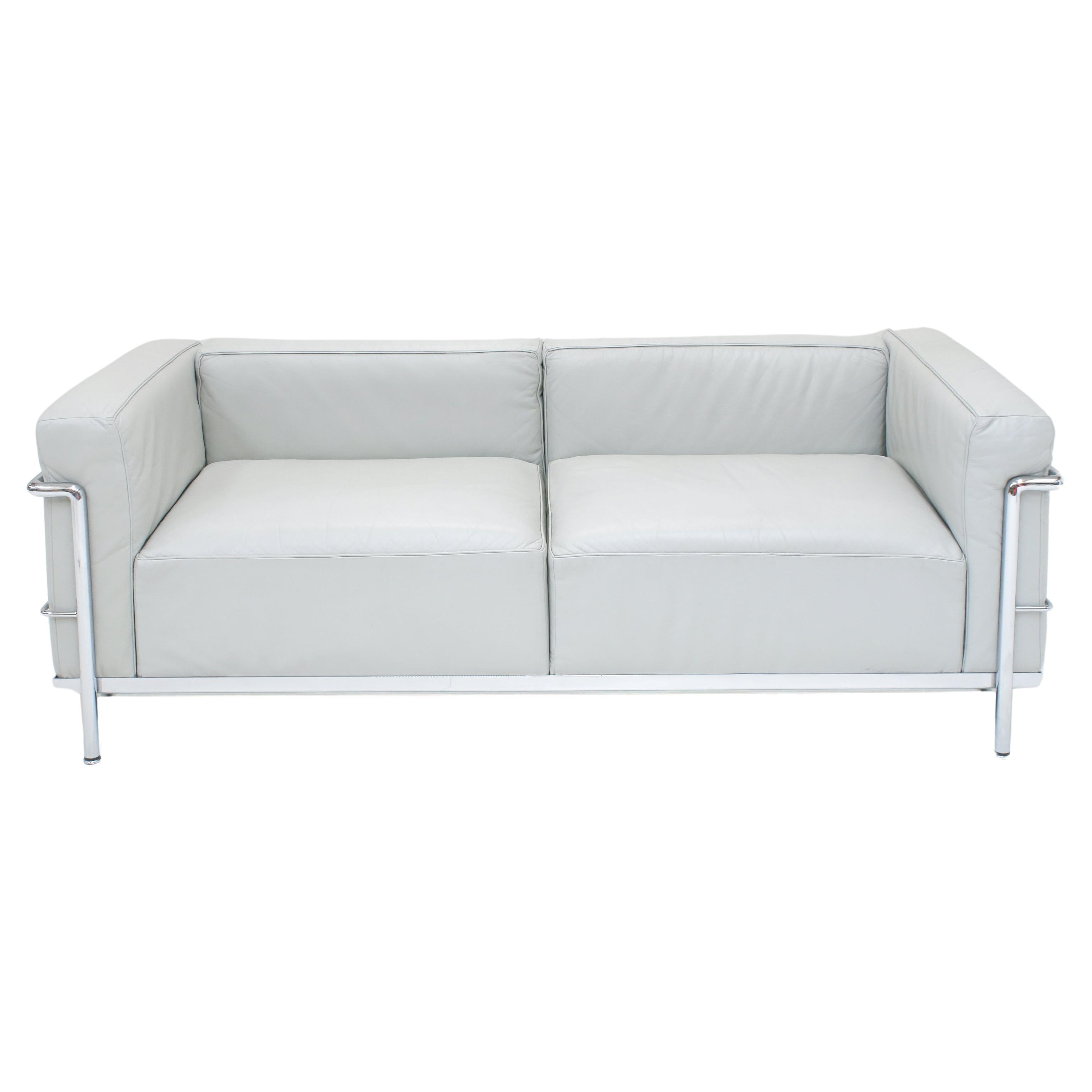Leder-Sofa LC3 Grand Confort von Le Corbusier & C. Perriand für Cassina (1/2)