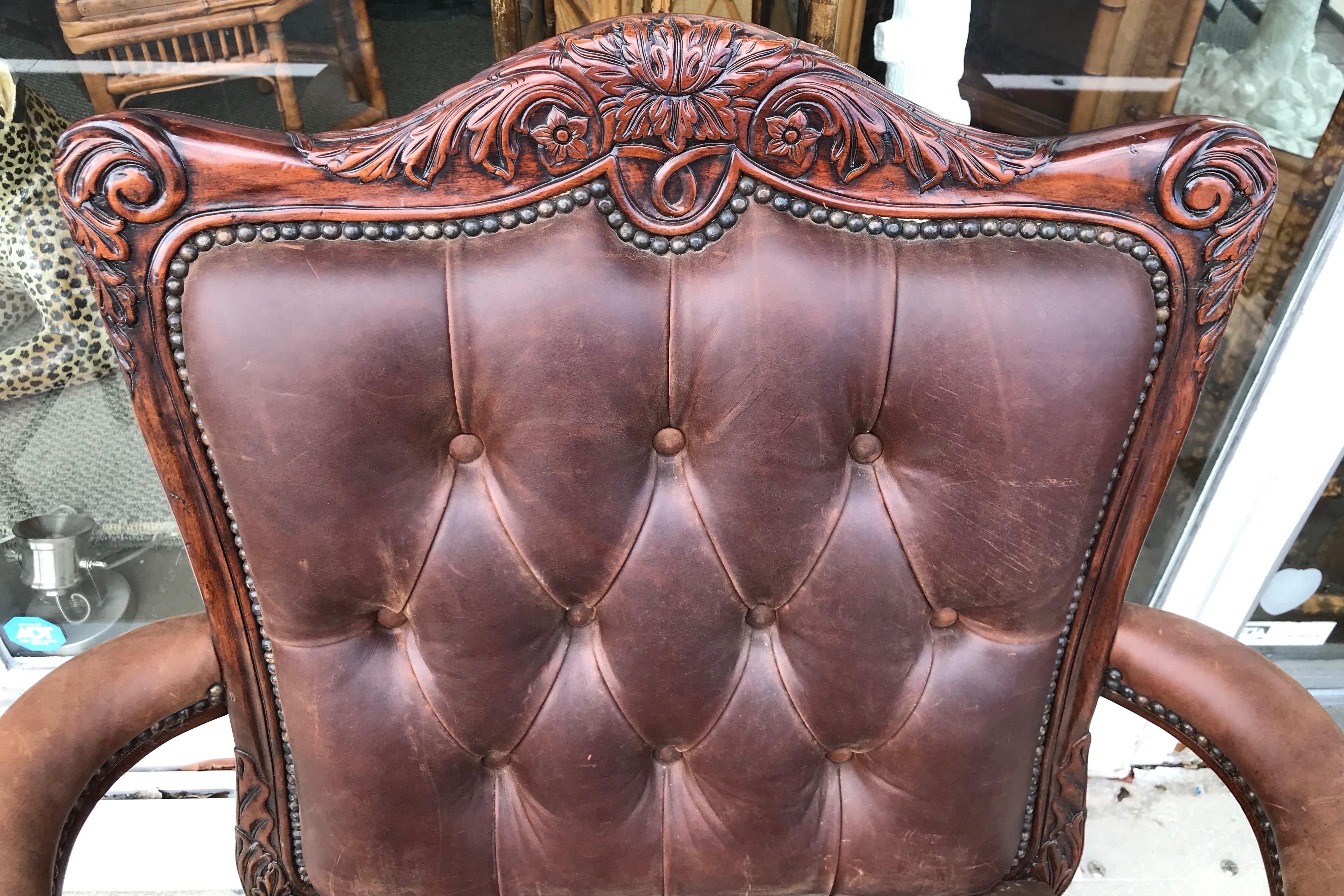 Leather Library Chair In Good Condition For Sale In West Palm Beach, FL