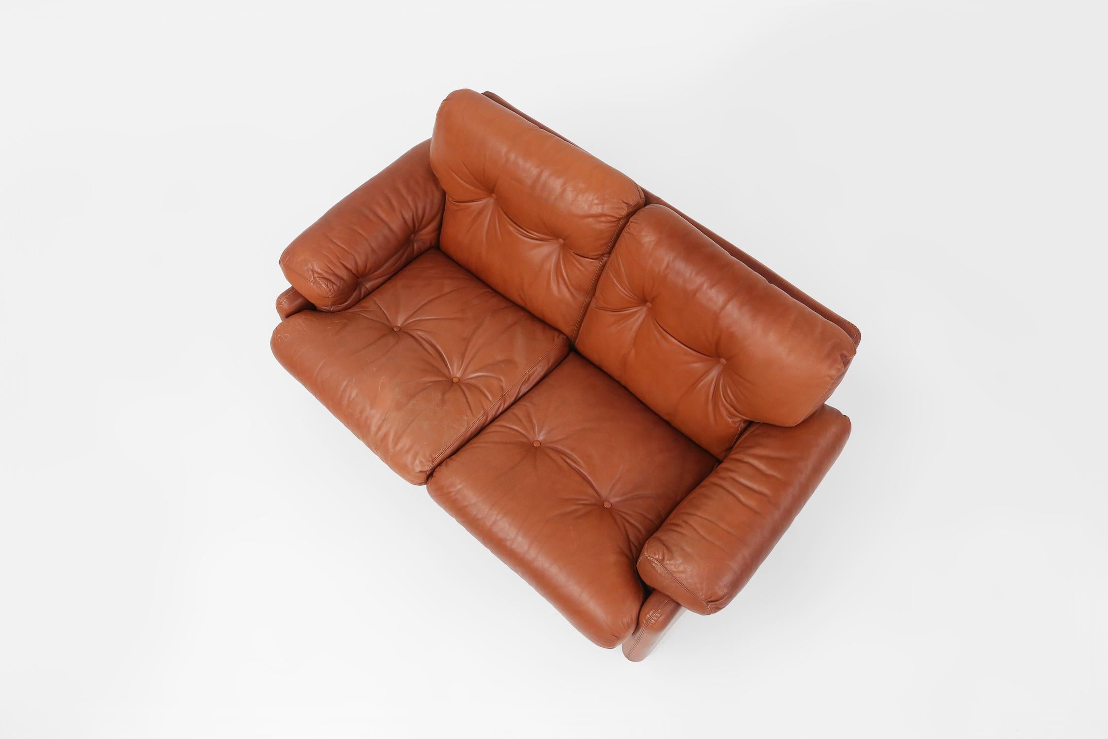 Leather living room set  Coronado by Tobia Scarpa for B&B Italia, Italy ca. 1960 8