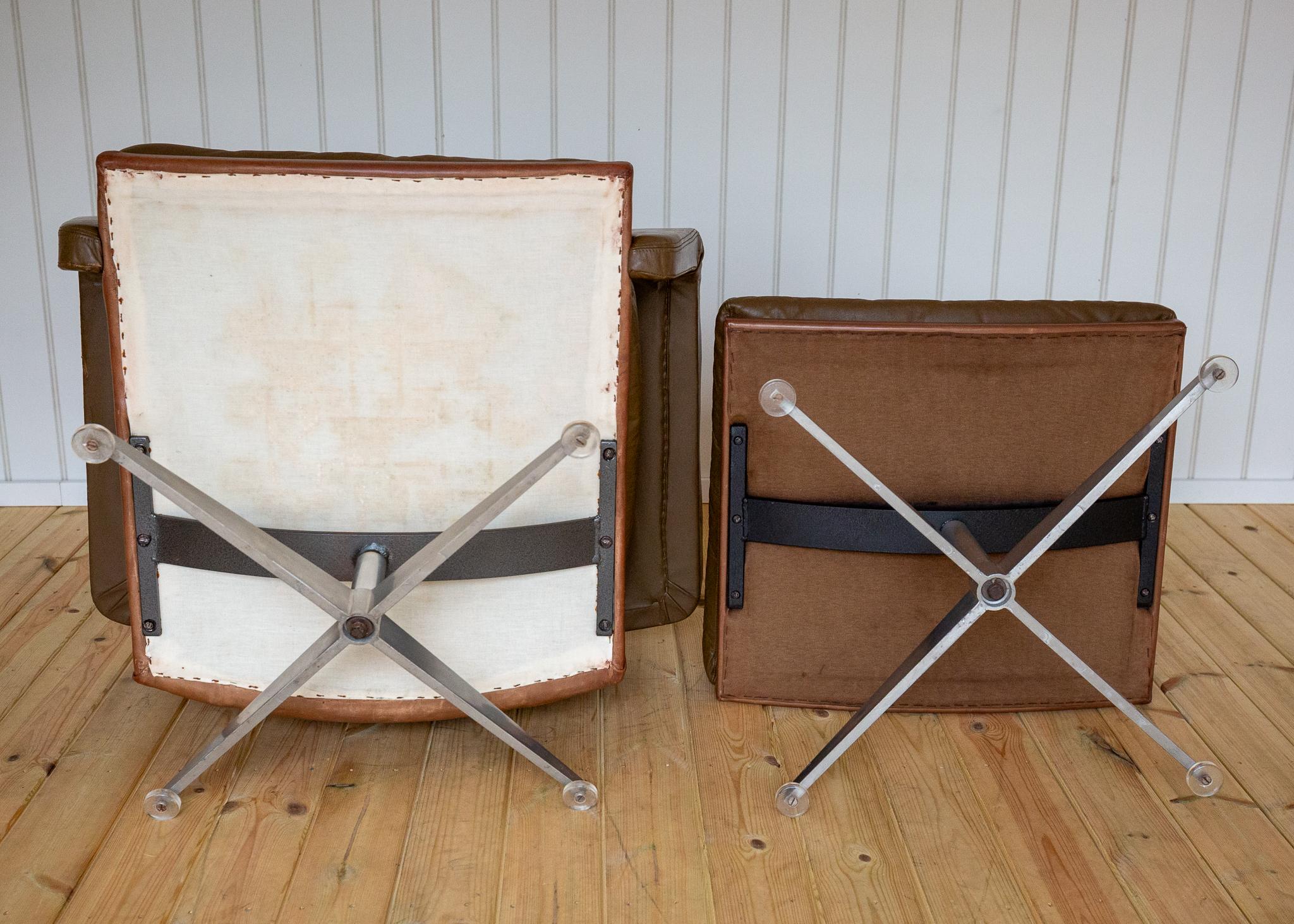 Leather Lounge Armchair and Footstool 1960s Hans Kaufeld Mid Century MCM Swivel en vente 12