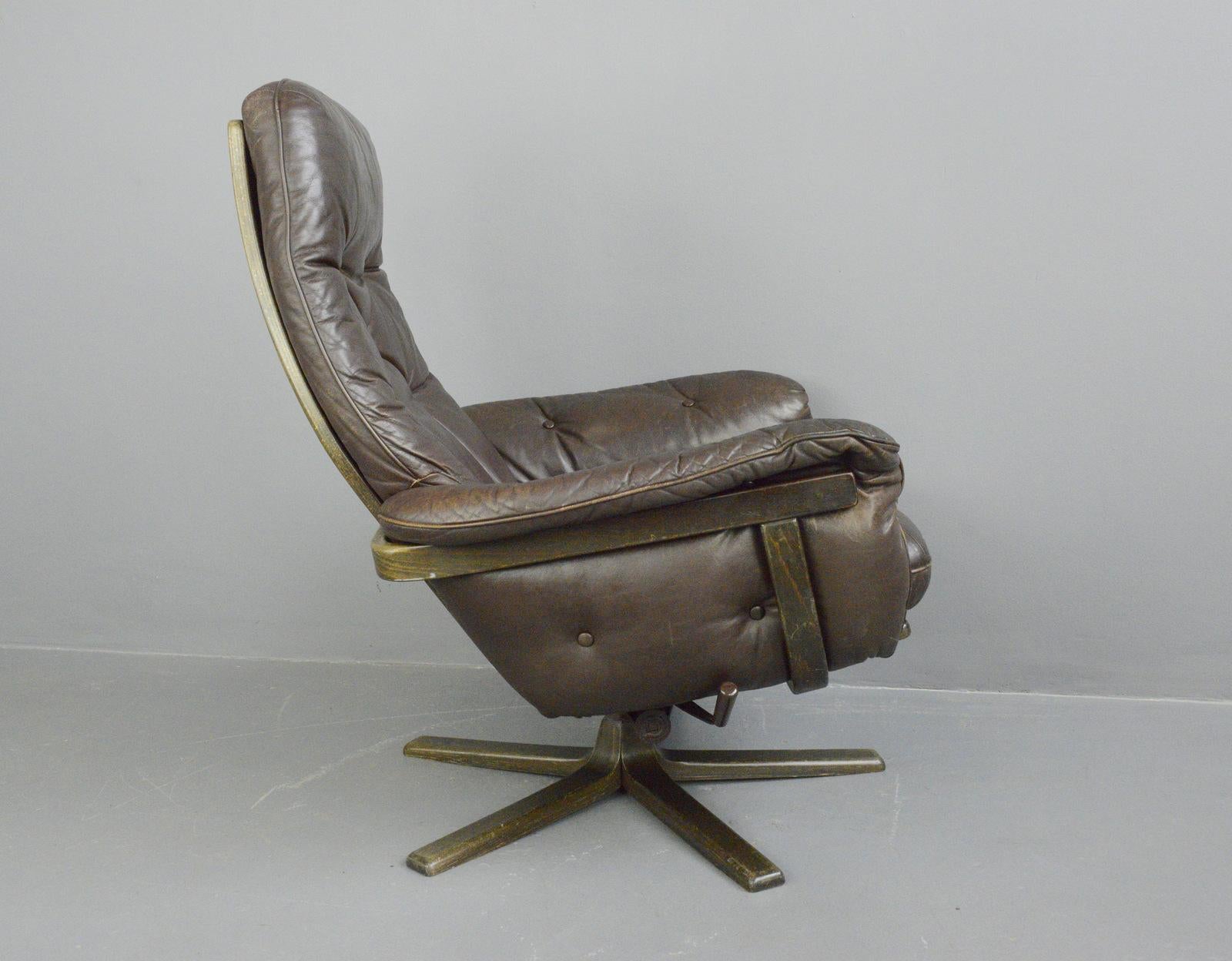 Scandinavian Modern Leather Lounge Chair by G Mobel, circa 1960s