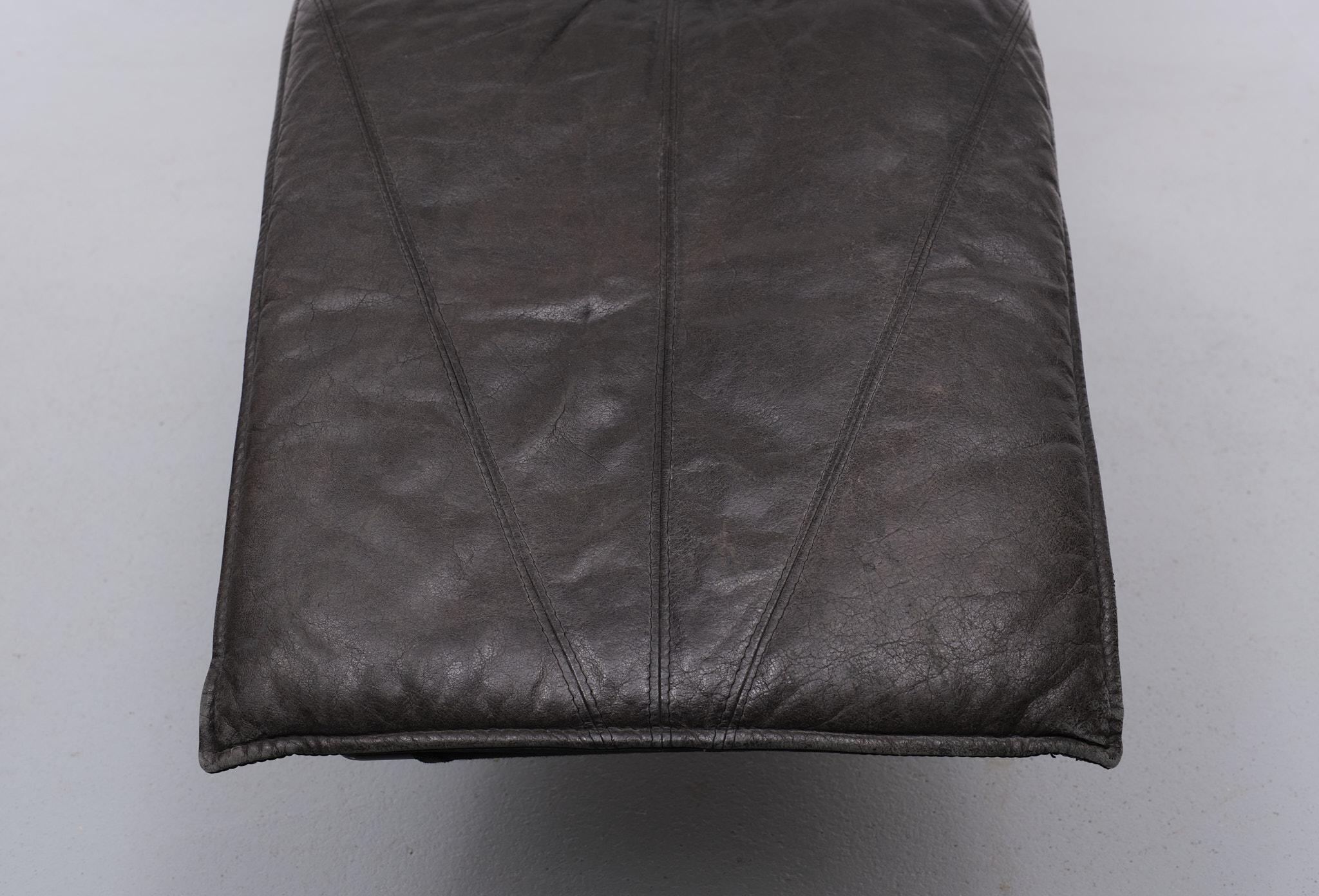  Leather Lounge Chair by Tord Björklund for Ikea, 1980s For Sale 2