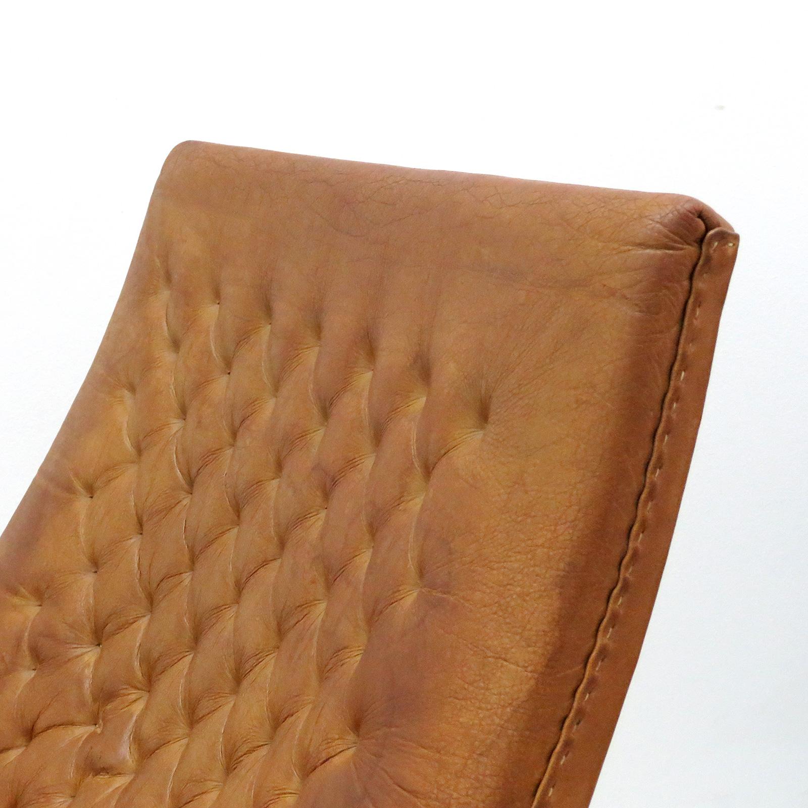 Leather Lounge Chair DS-51 by De Sede In Good Condition In Los Angeles, CA