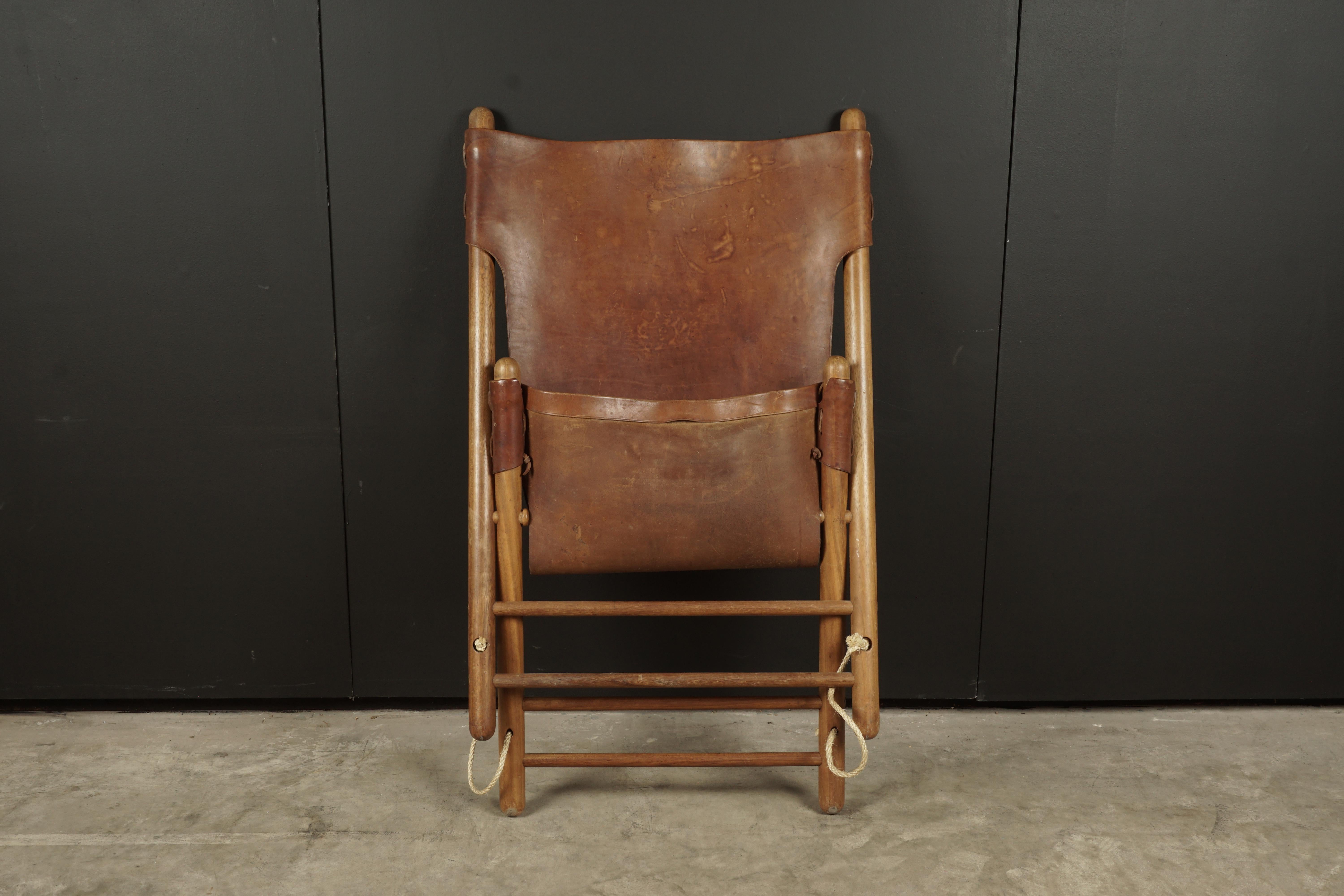 Vintage Leather Lounge Chair from France, circa 1970 1