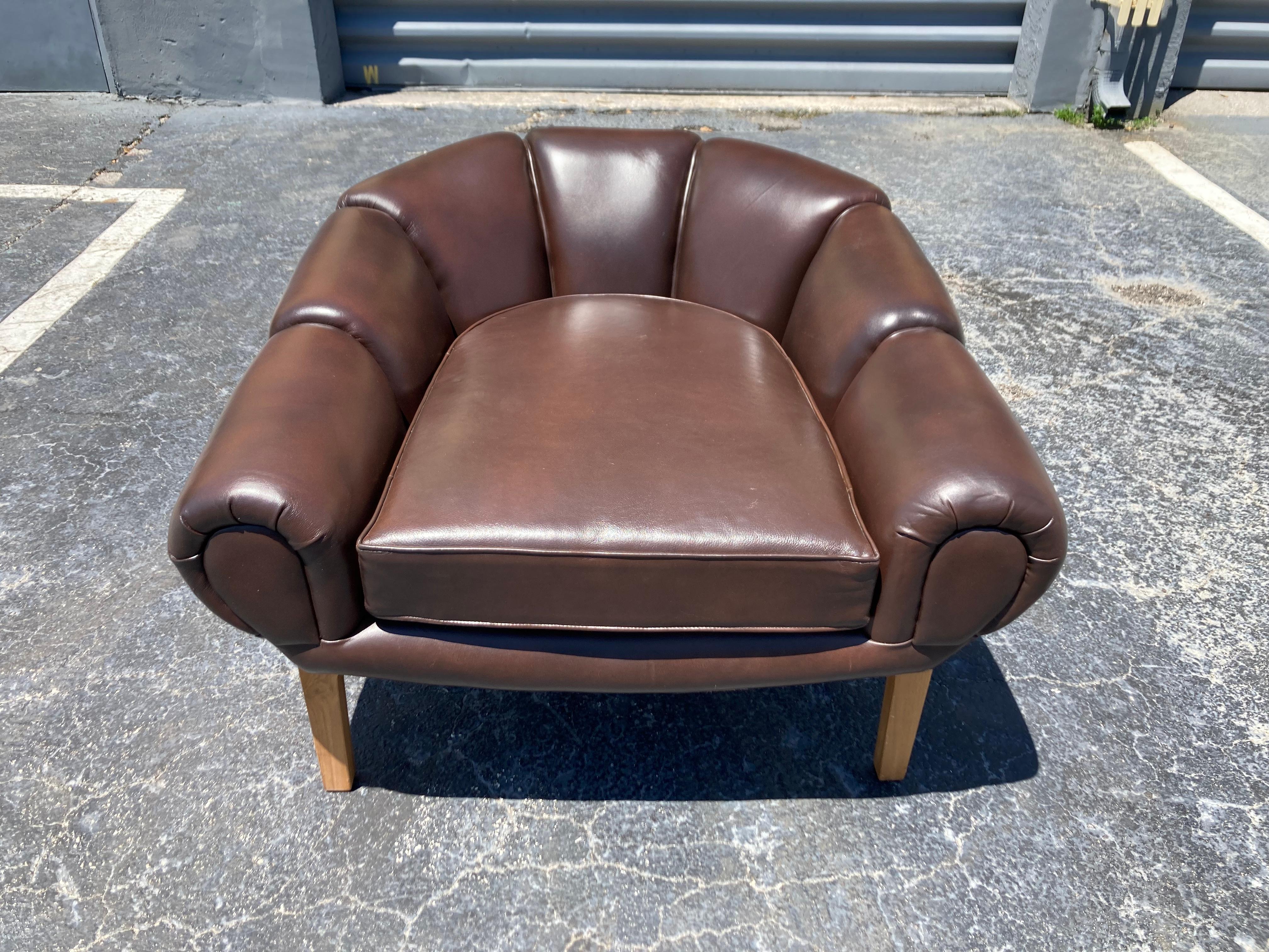 Leather Lounge Chair in the style of Illum Wikkelsø, Brown, Danish Modern For Sale 1