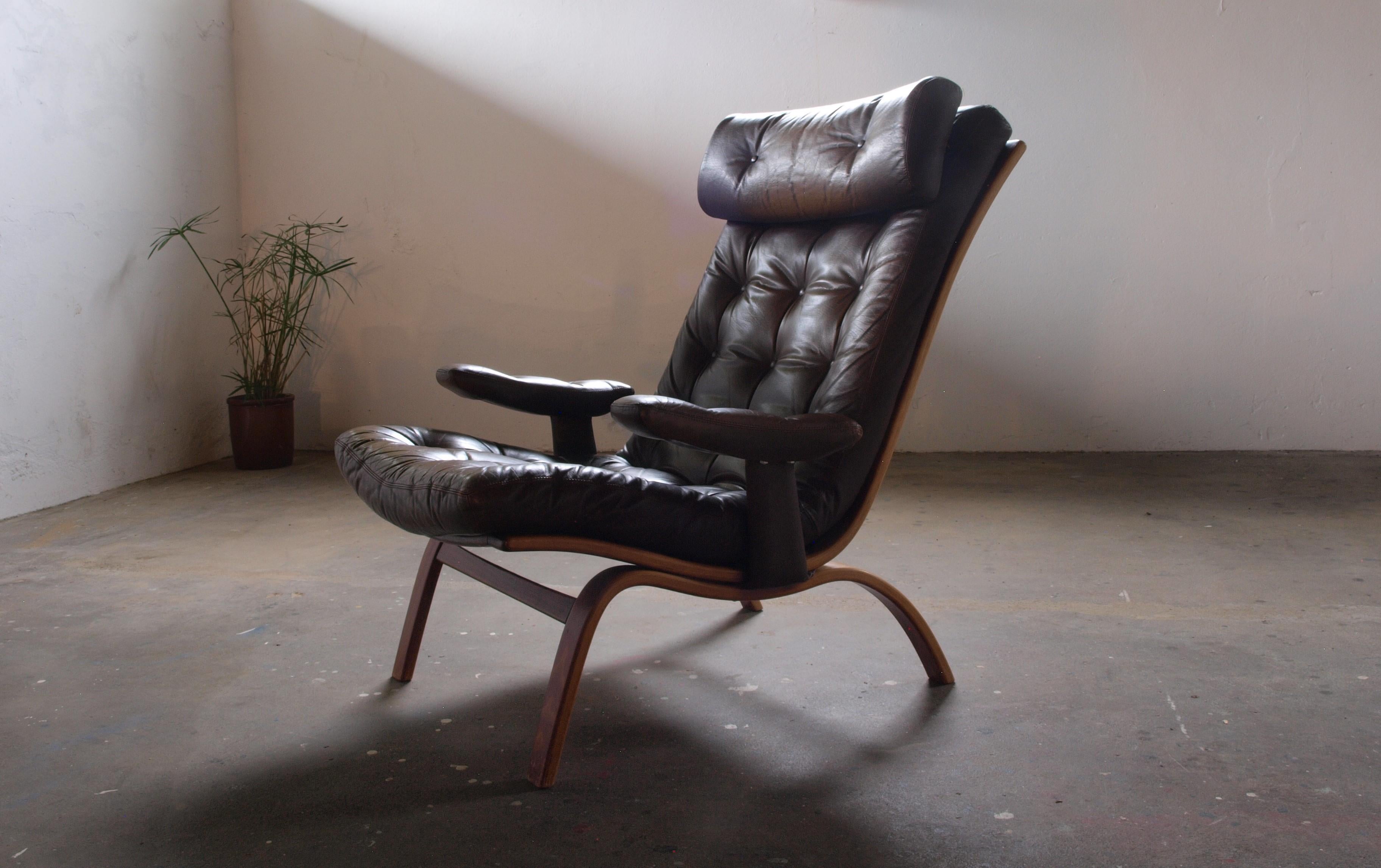 Swedish Leather Lounge Chair with ottoman from Gote Møbler