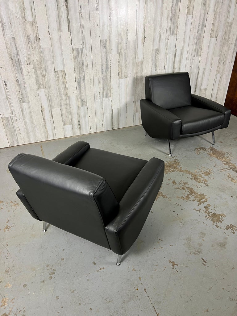 Leather Lounge Chairs by Airborne For Sale 13