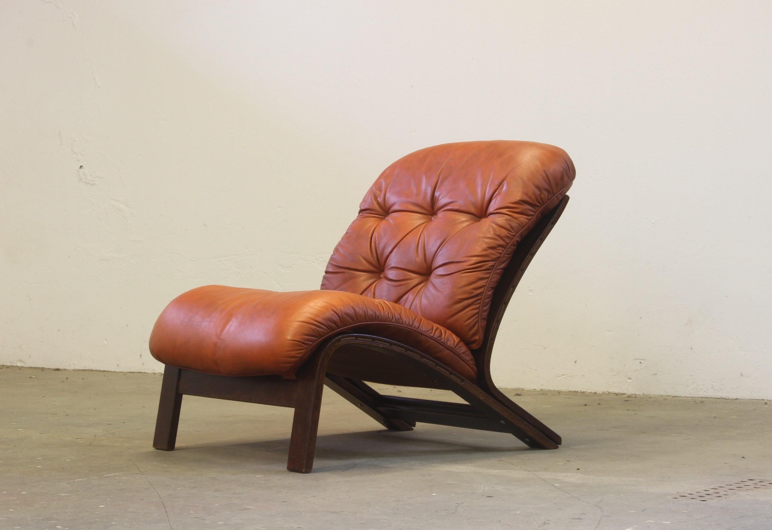 Norwegian Leather Lounge Chairs by Elsa Solheim & Nordahl Solheim for Rybo Rykken For Sale