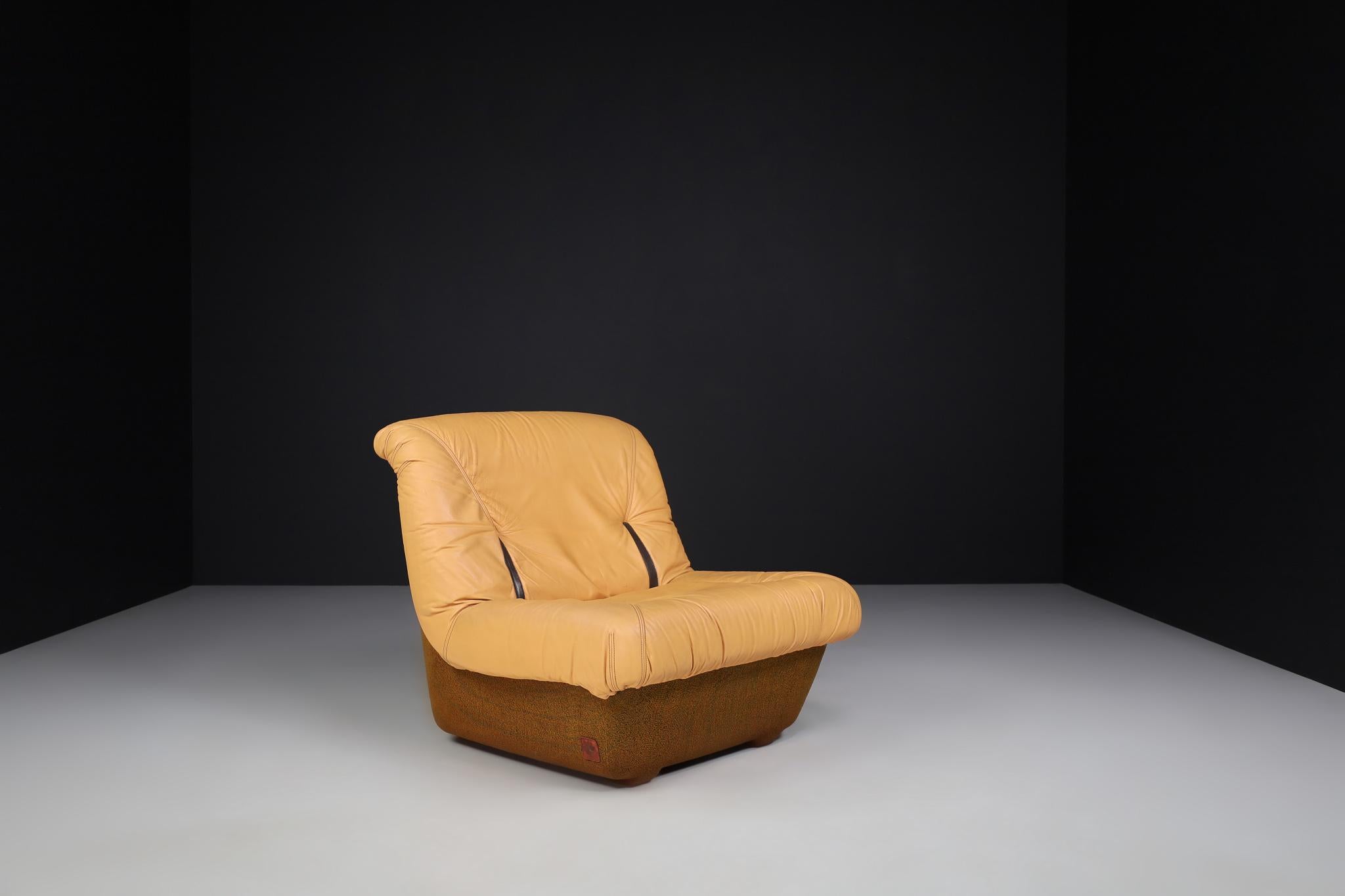 Mid-Century Modern Leather Lounge Chairs by Lev & Lev, Italy, 1970s