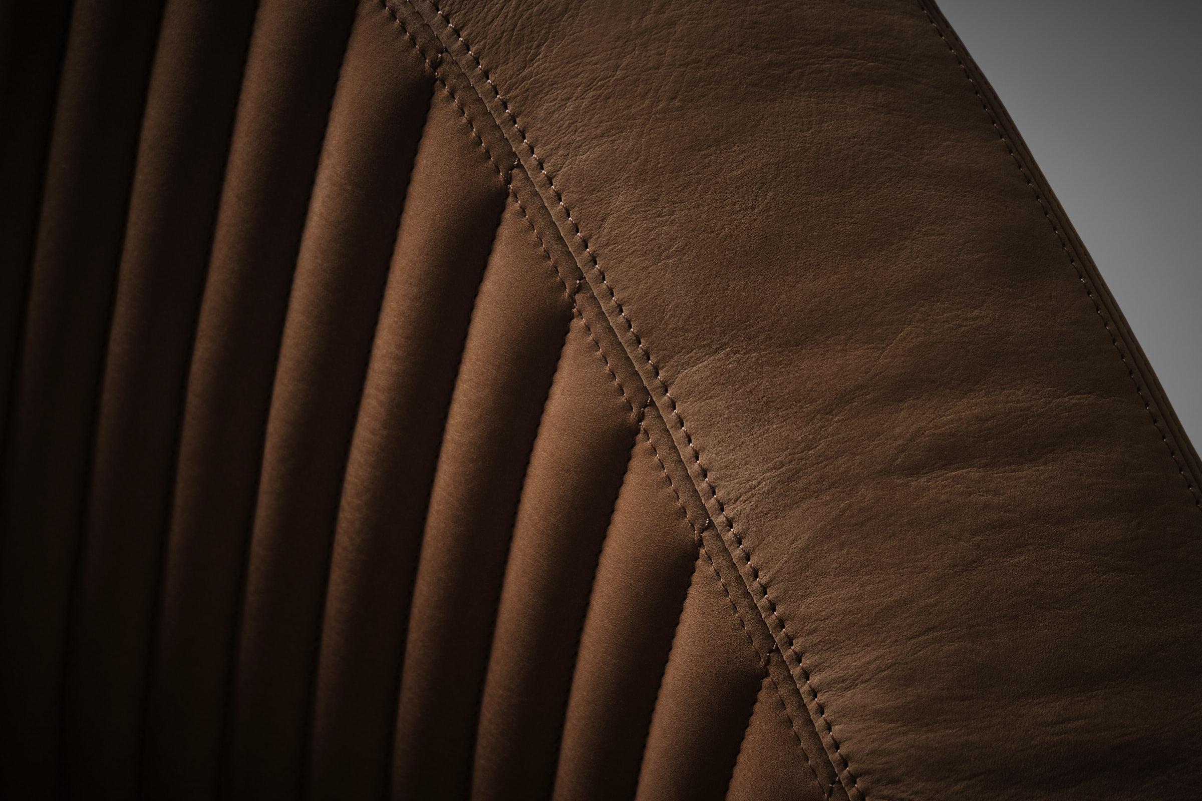 Leather Lounge chairs Model P64 by Giovanni Offredi for Saporiti, Italy 1970s For Sale 3