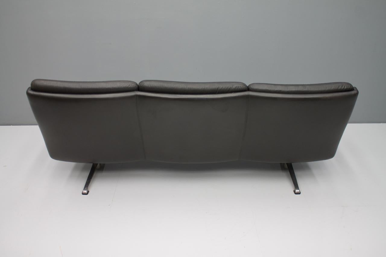 Mid-Century Modern Leather Lounge Sofa by Carl Straub, Germany, 1960s For Sale