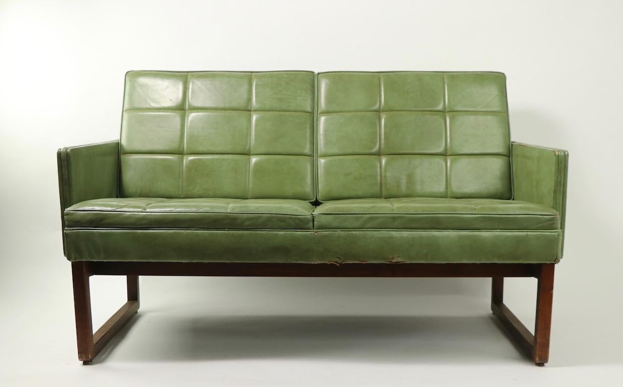 gunlocke sofa