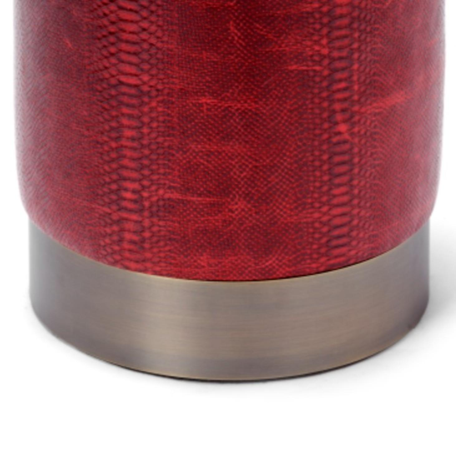 Portuguese Leather Lune C Stool by DUISTT For Sale