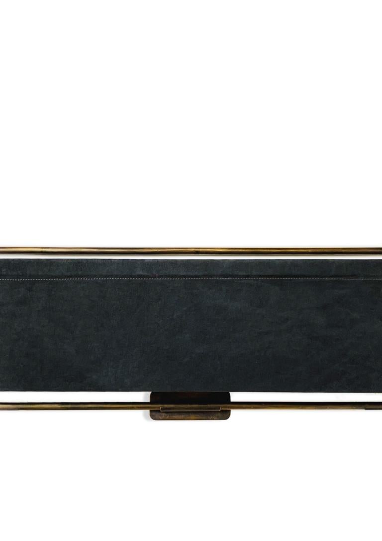 Porte-revues en cuir de Charlotte Besson-Oberlin Neuf à Geneve, CH