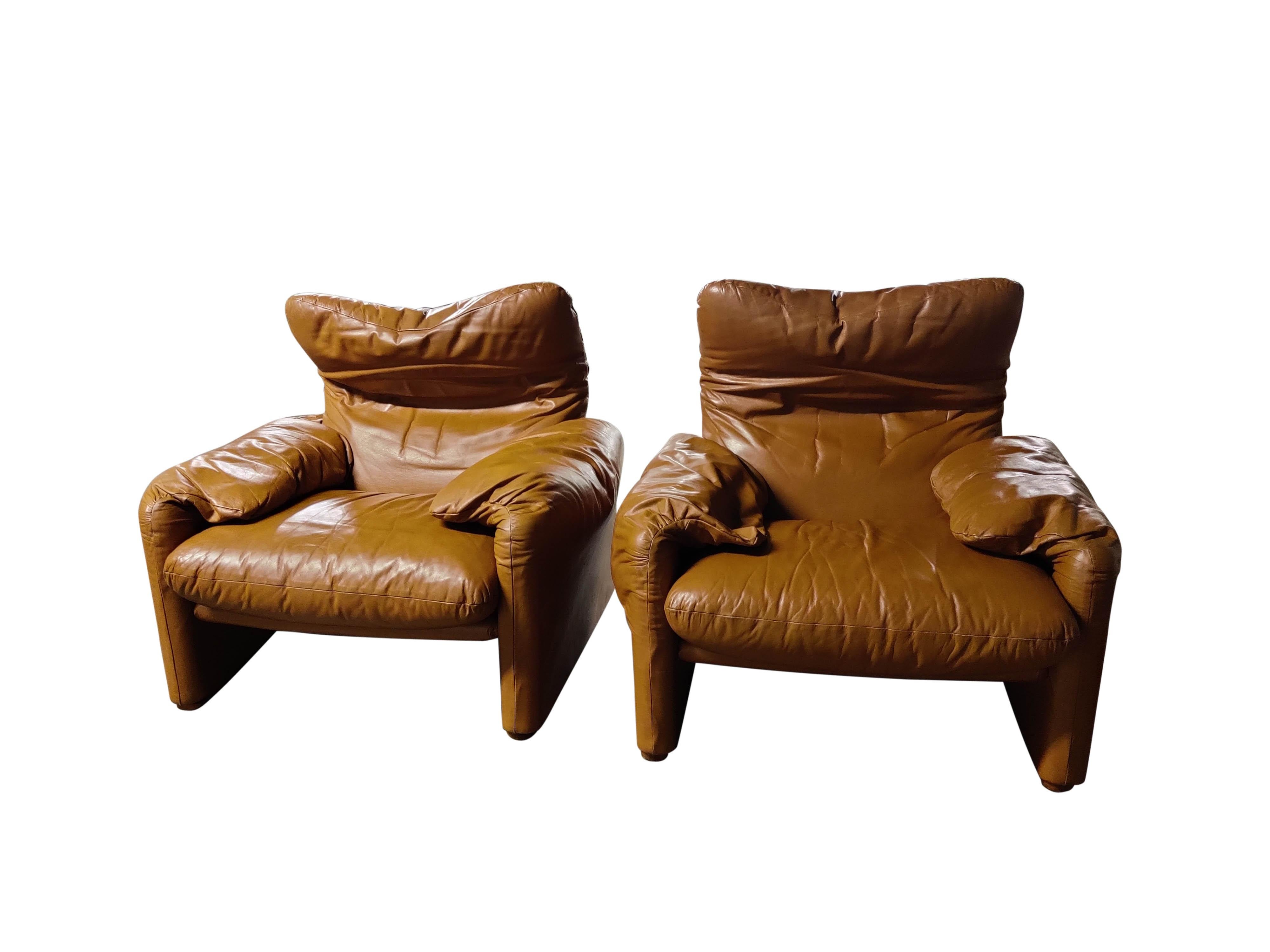 Late 20th Century Leather Maralunga Armchairs by Vico Magistretti for Cassina, 1973, Set of 2